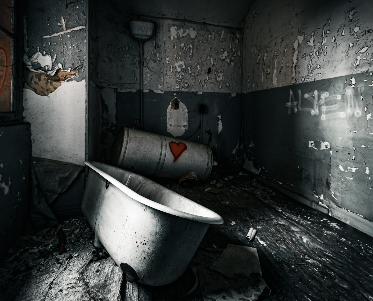 The Lovers' Bathroom