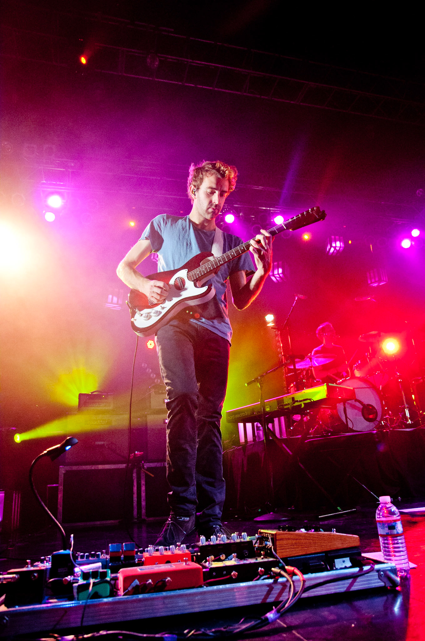 Young the Giant performing in Boston. Photo taken by Dean Shu.