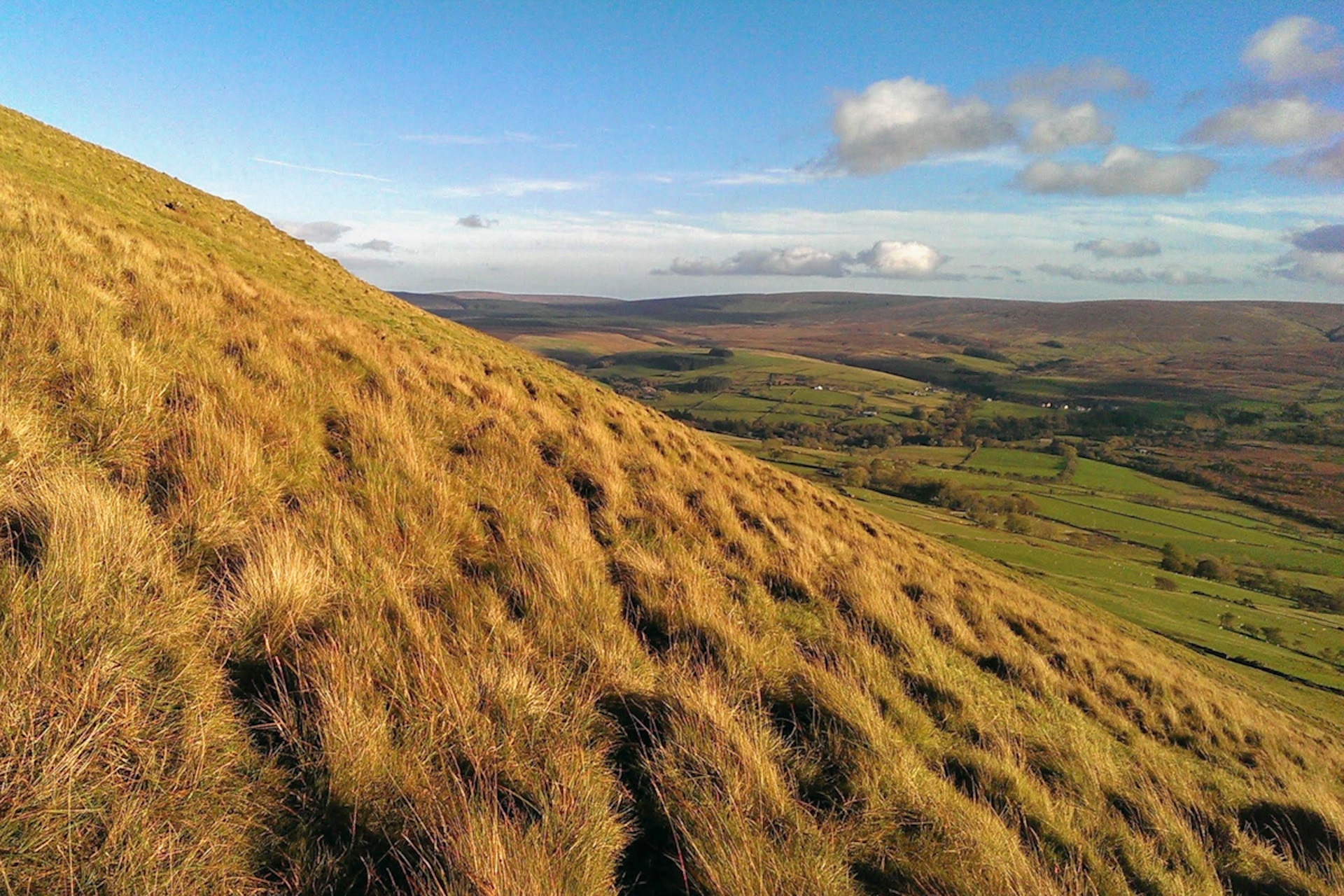 Knocklayd Mountain: A distinctive cone-shaped peak rising from the Antrim plateau, 514 metres high, with moorland approaches and expansive views across North Antrim and the Mull of Kintyre.