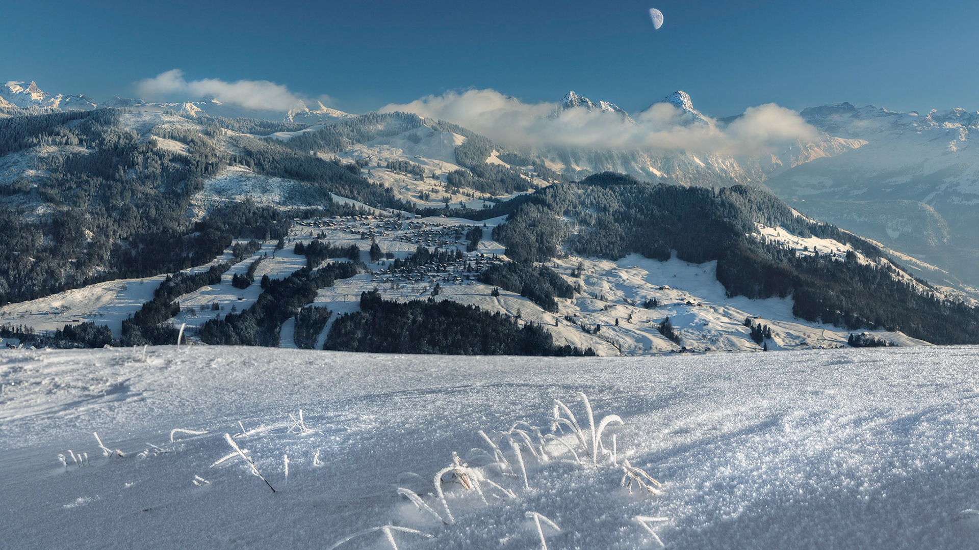 Ägerital, auf der halsegg mit Sicht auf die Myten.