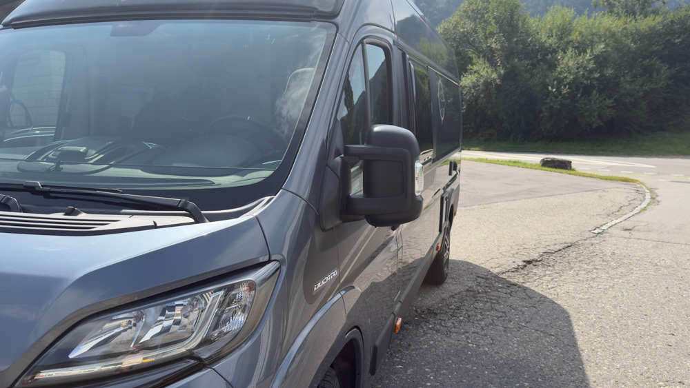 Vorne Fahrerseite 