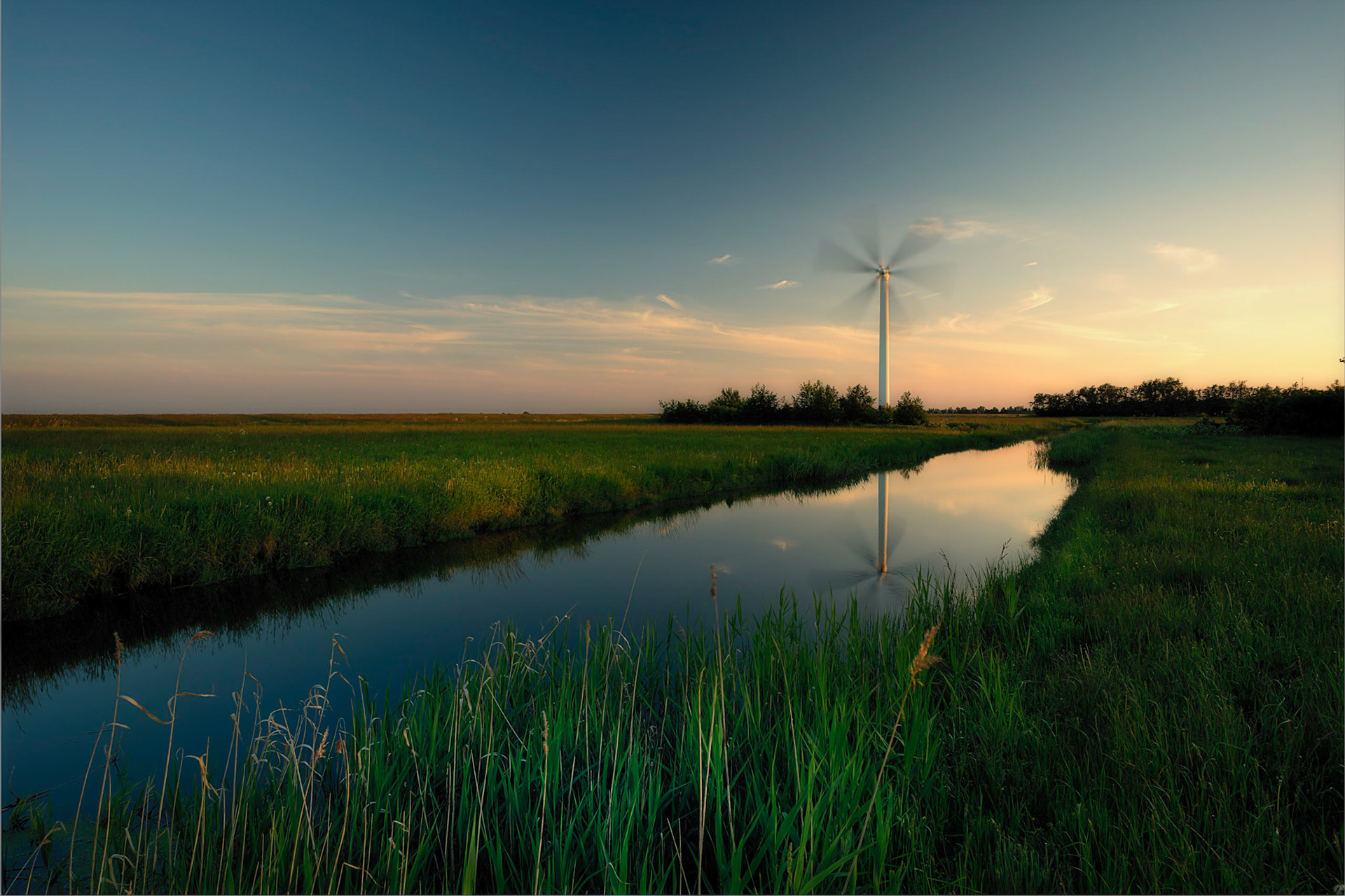 Strom, Technik dies ist bereits bekannt. Technik, Harmonie im Einklang mit der Natur ist noch nicht bei uns angekommen.