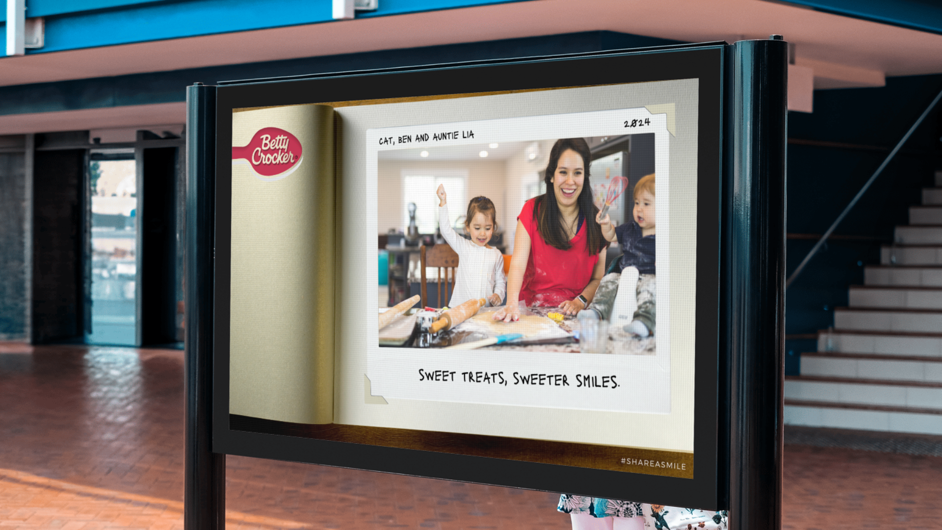 The Out of Homes for this campaign will feature user-generated photos in an album mockup.