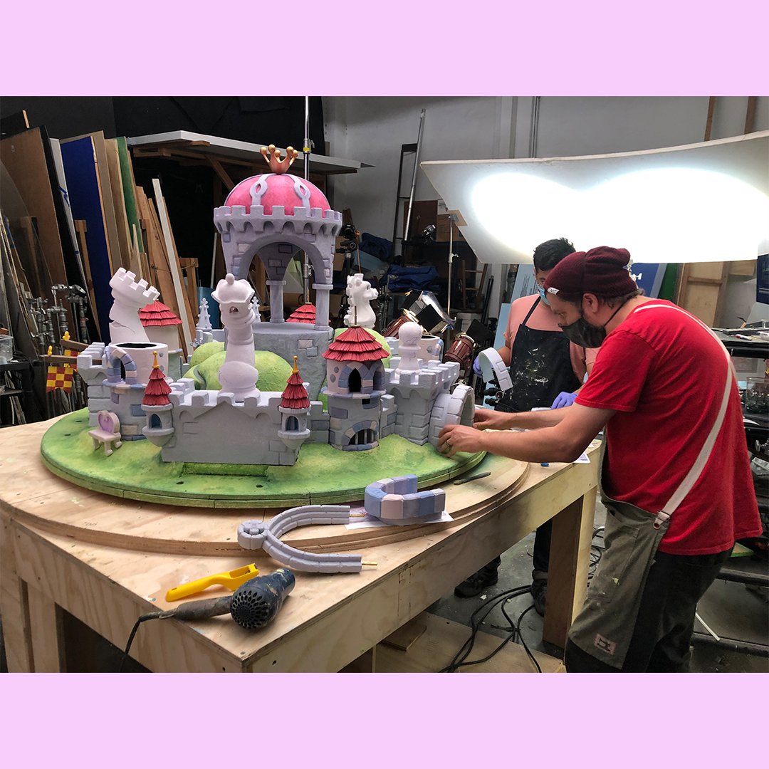 Kelly and Barney Set Dressing