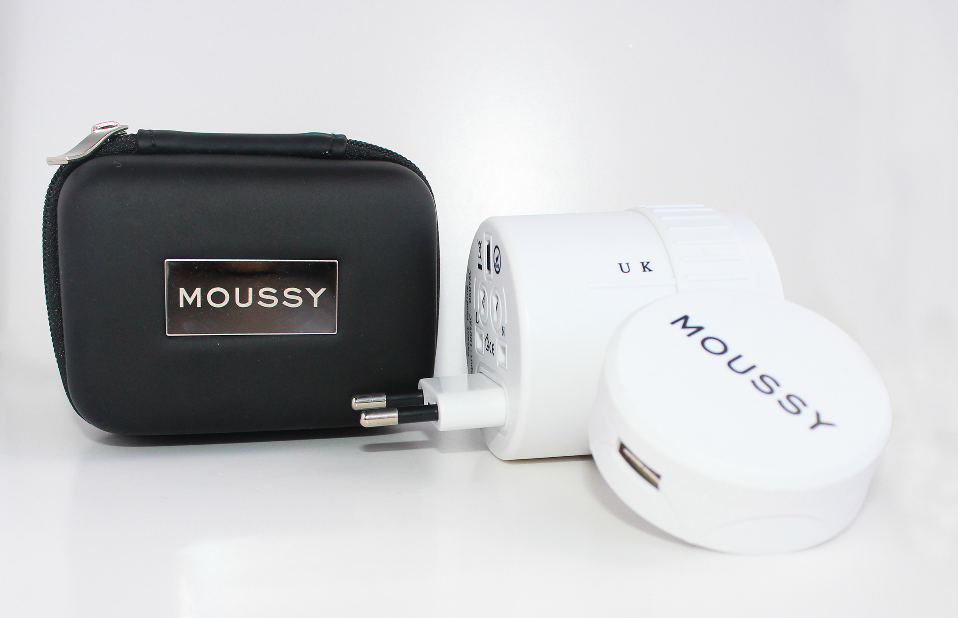 Travel adapter