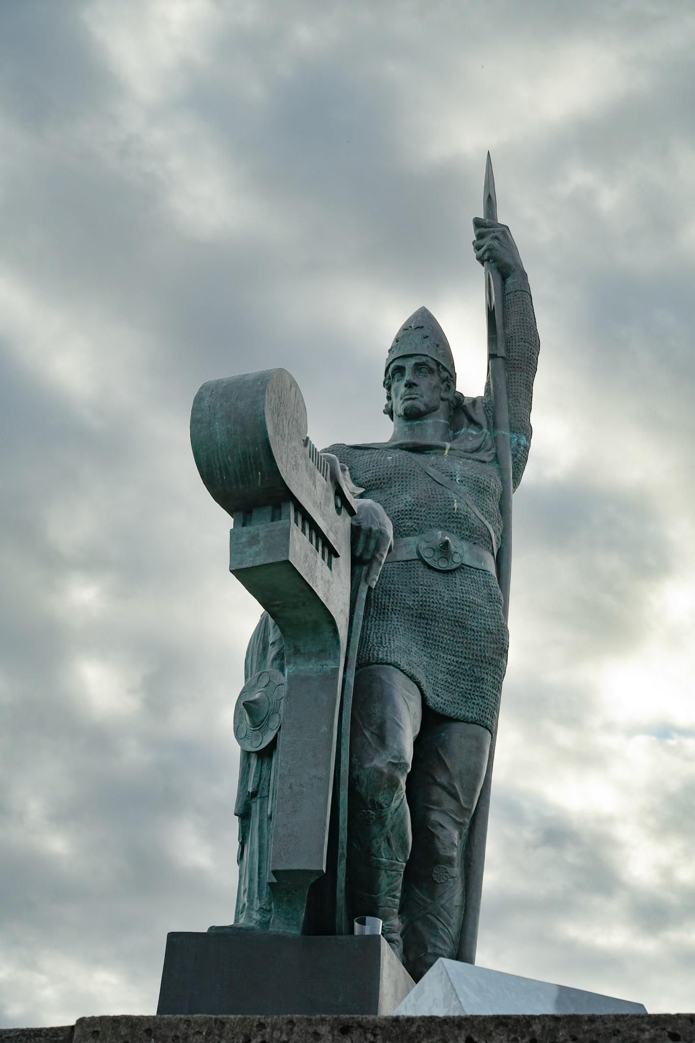 Ingolfur Arnarson