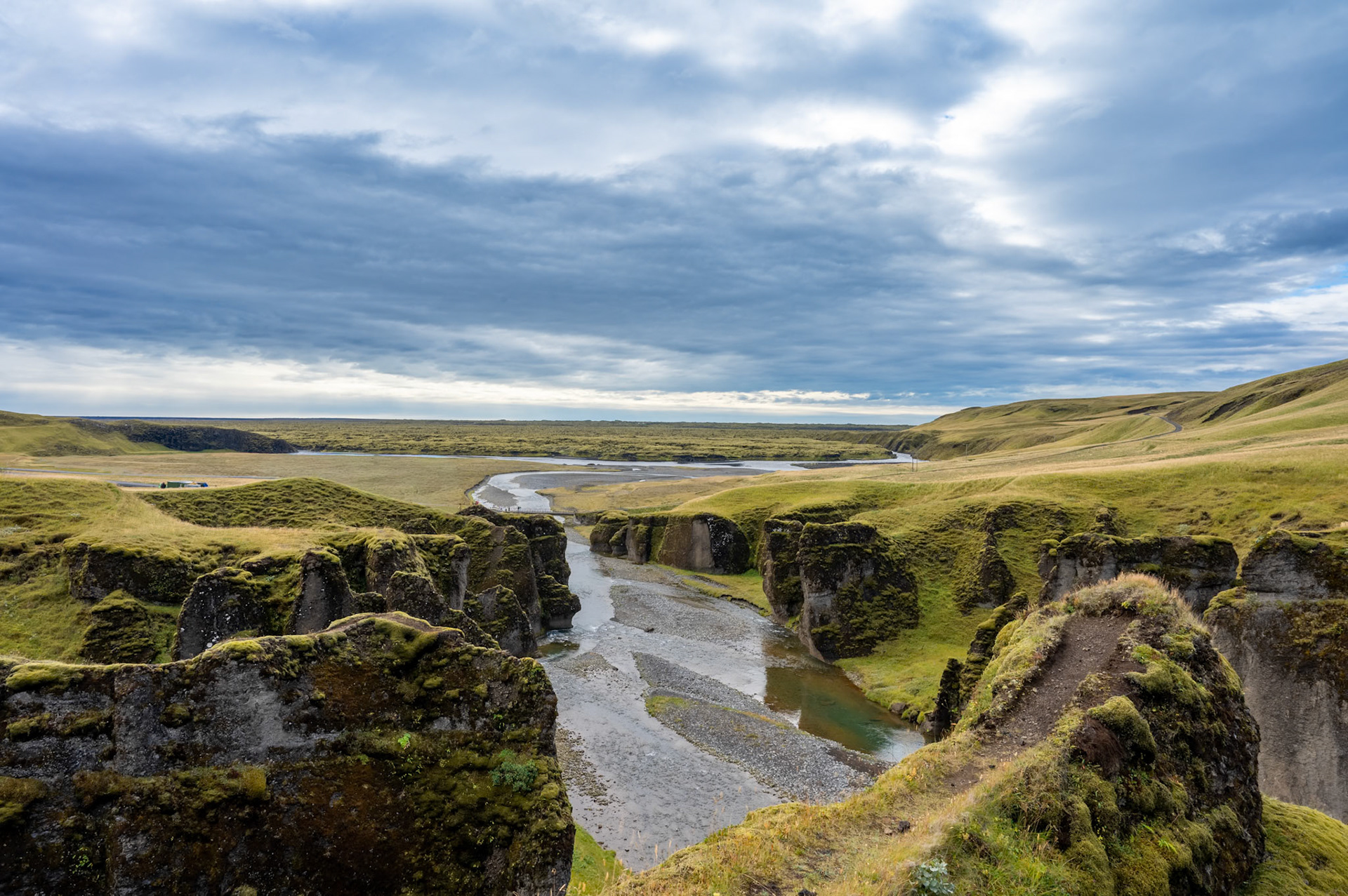 Fjadrargljufur Canyon