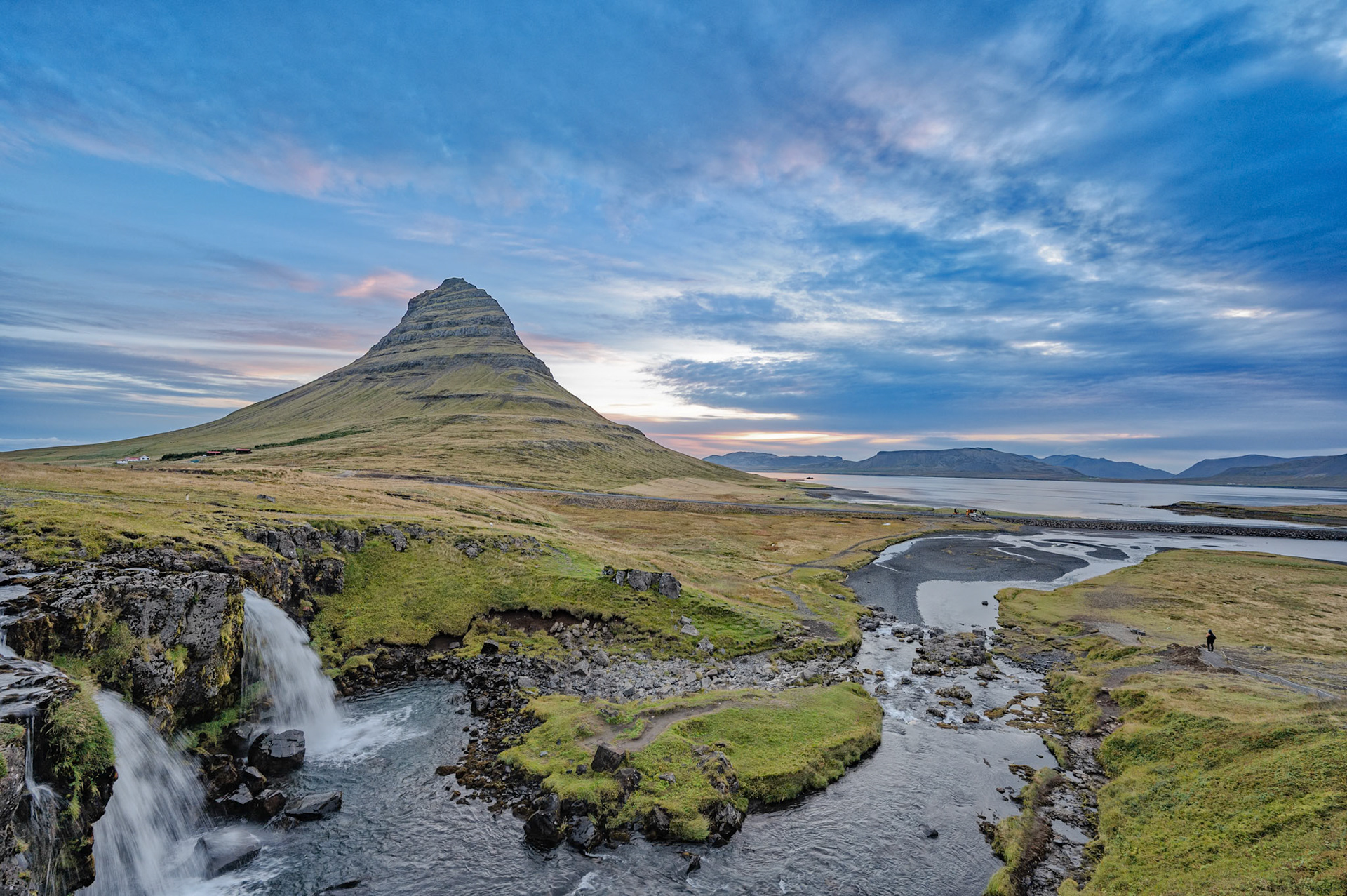 Kirkjufell sunrise