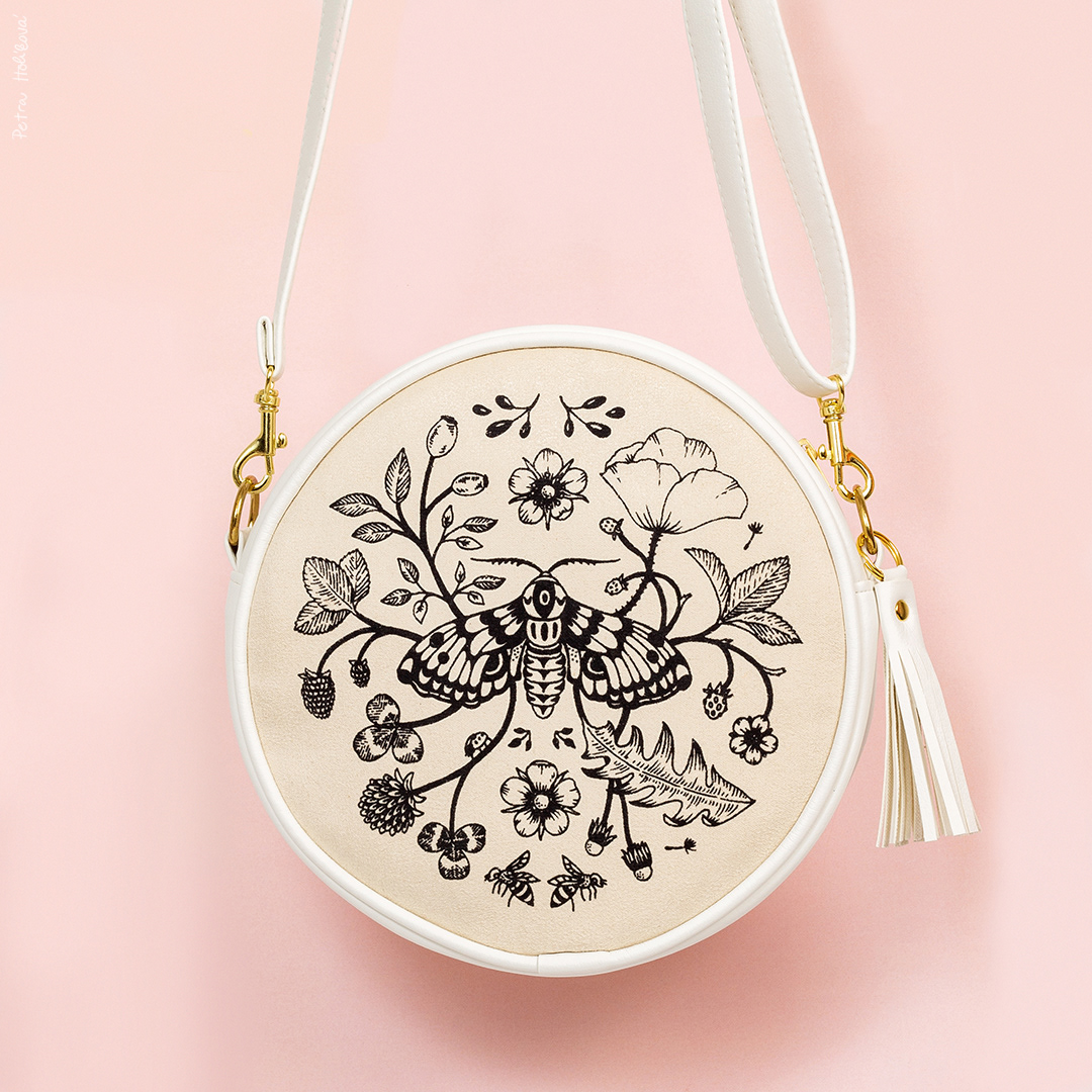 Handmade bag with screen-printed illustration