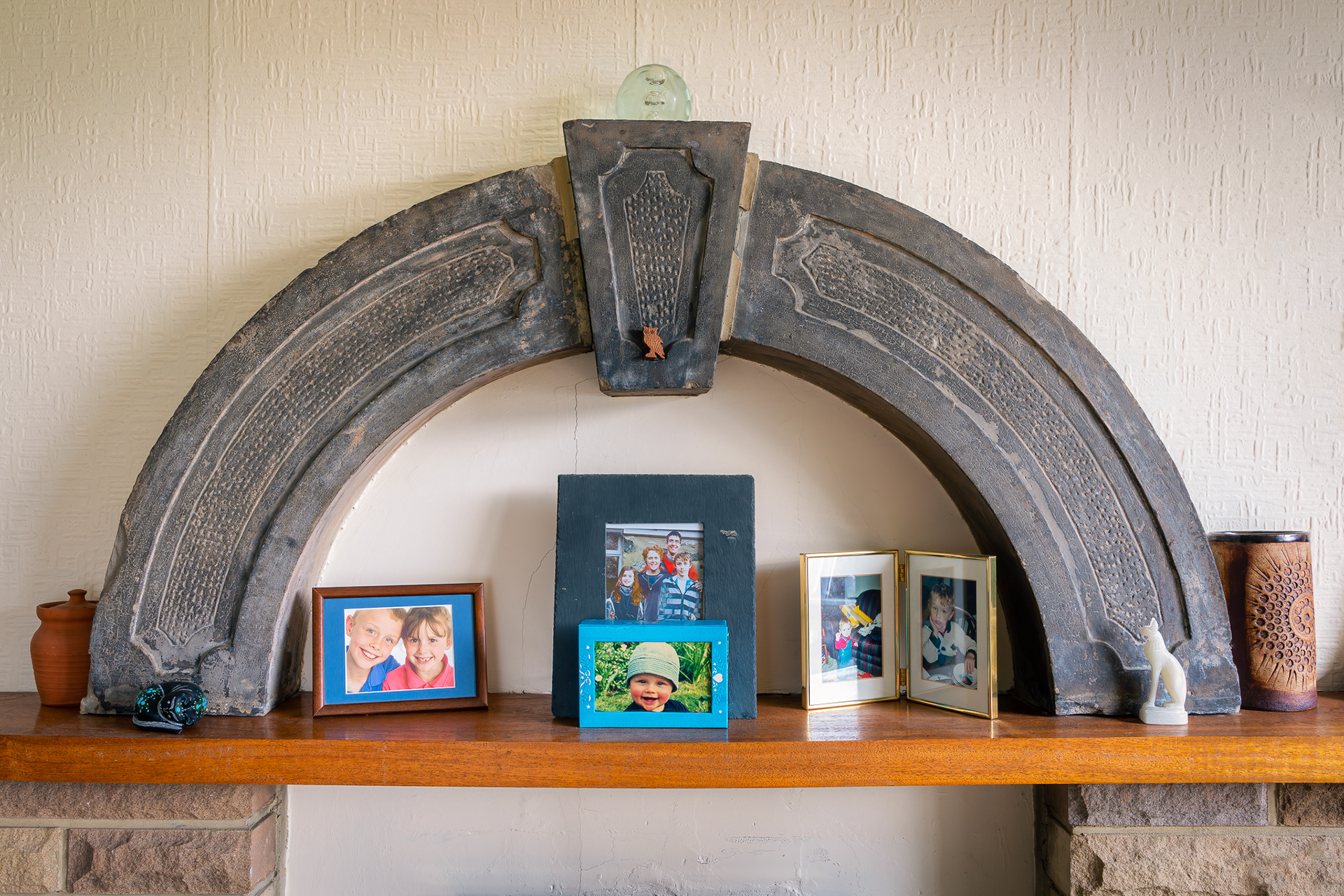Mantelpiece with grandchildren
