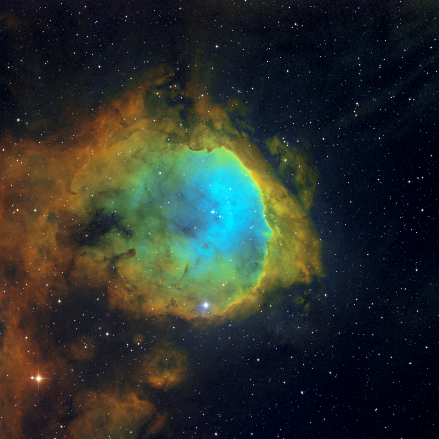 Zommed part of Carinae Nebula