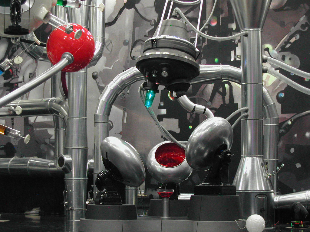 CHARLIE & THE CHOCOLATE FACTORY