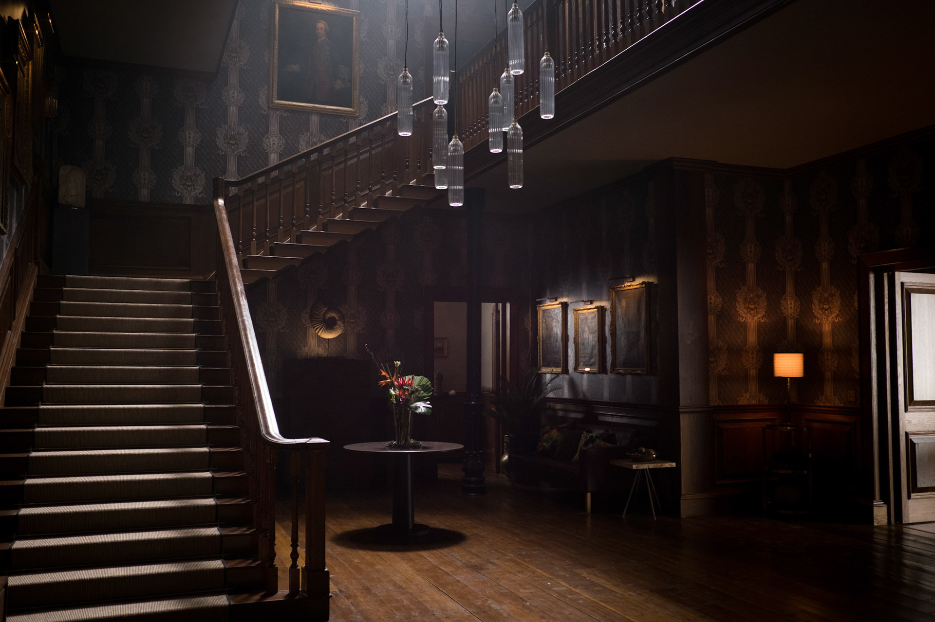 LOCKWOOD HOUSE - ENTRANCE HALL