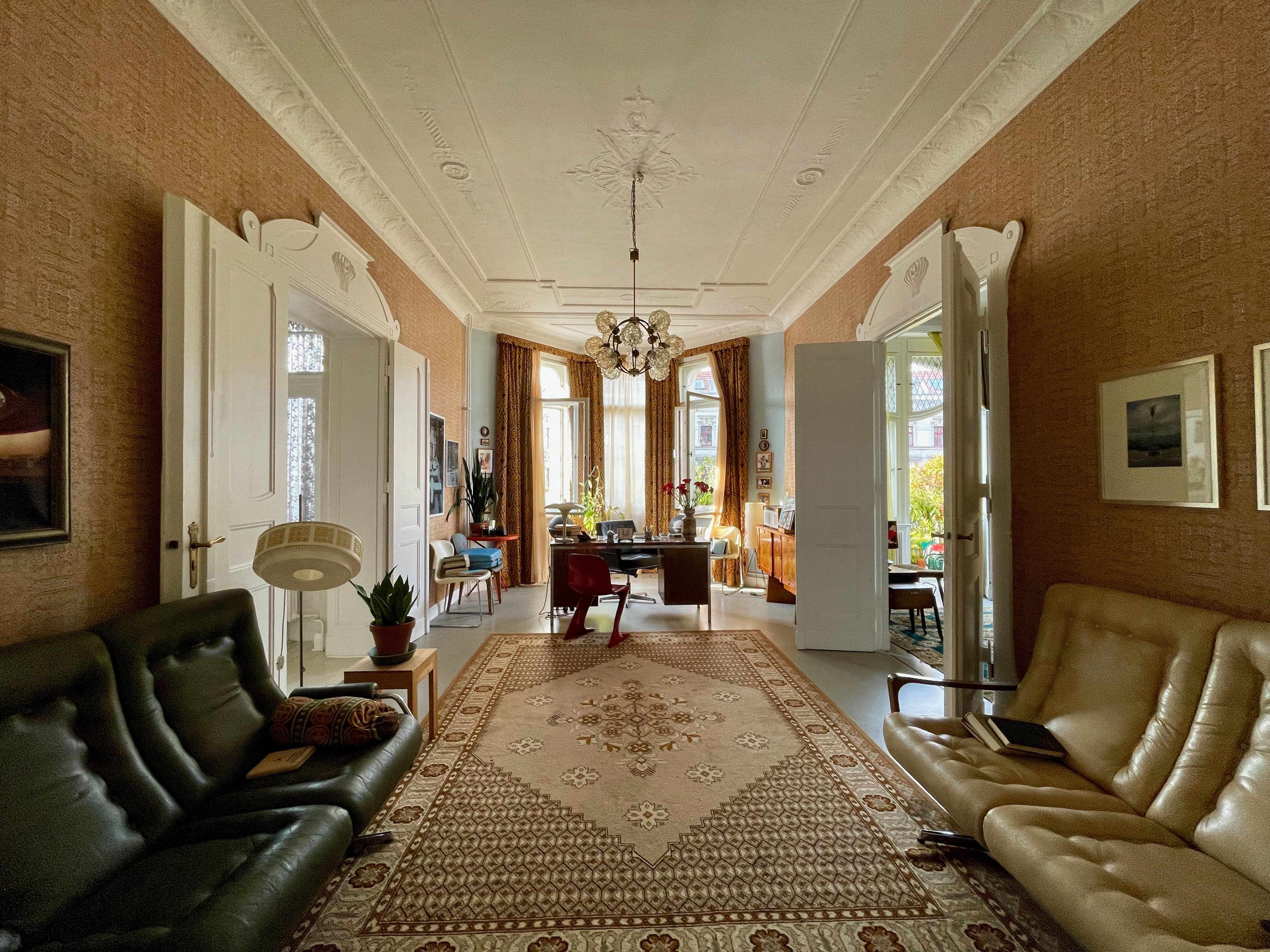 MOSCOW APARTMENT - LOCATION BUILD BERLIN