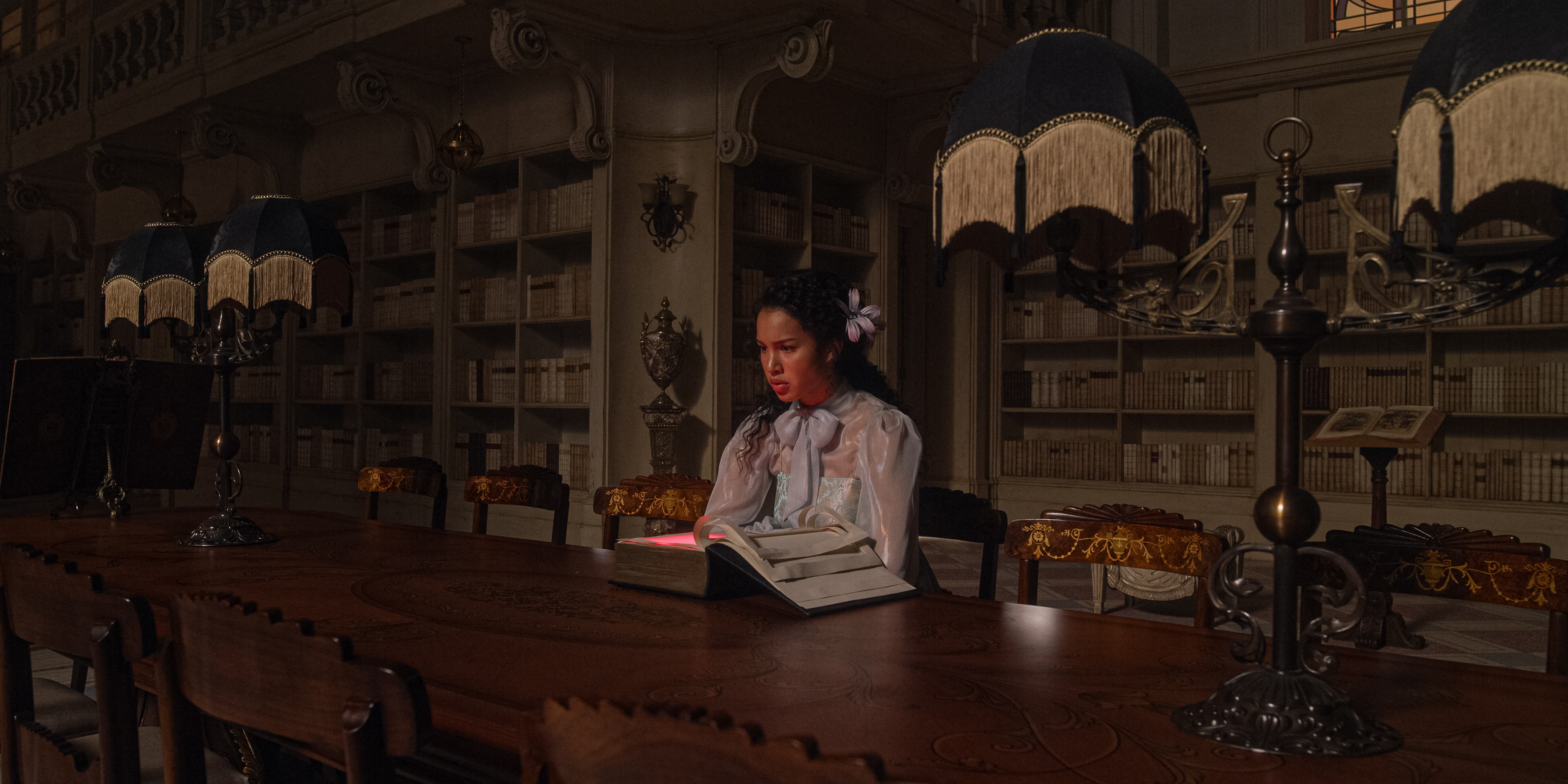 THE GALLERY OF GooD & EViL