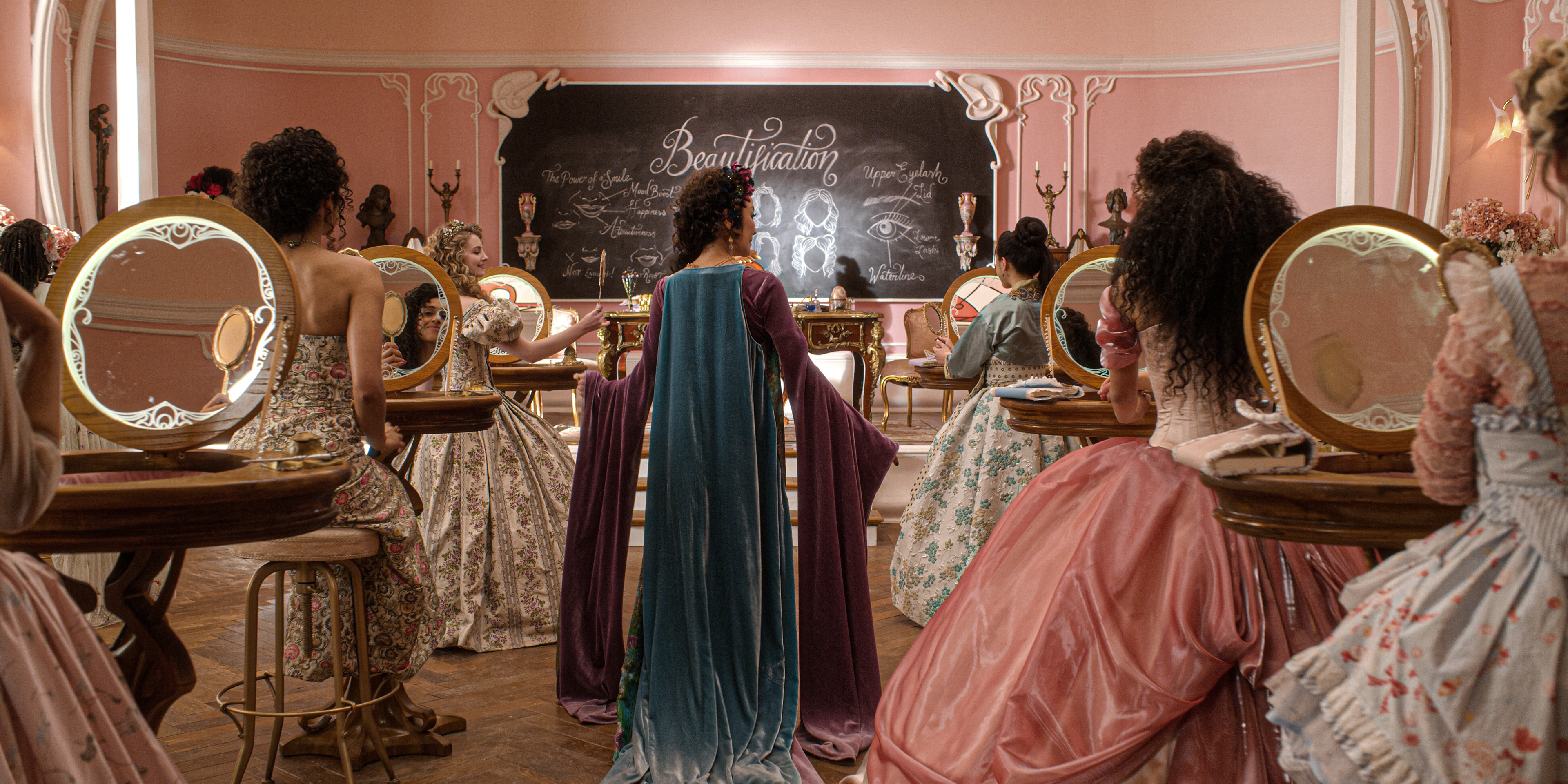 BEAUTIFICATION CLASS - School FoR GooD