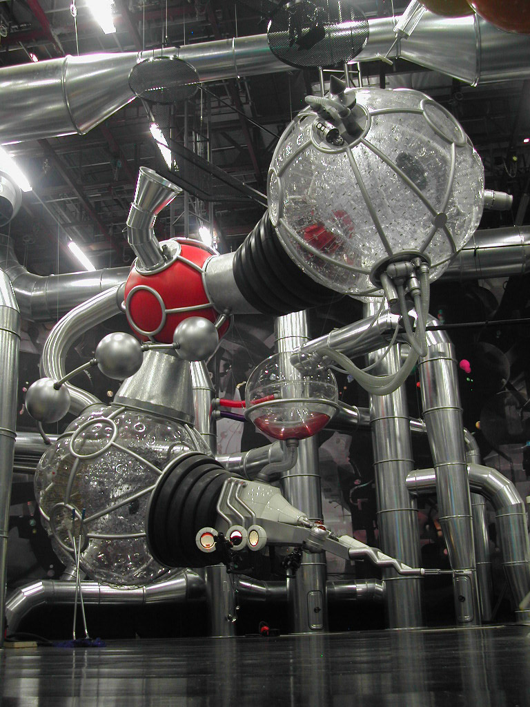 CHARLIE & THE CHOCOLATE FACTORY