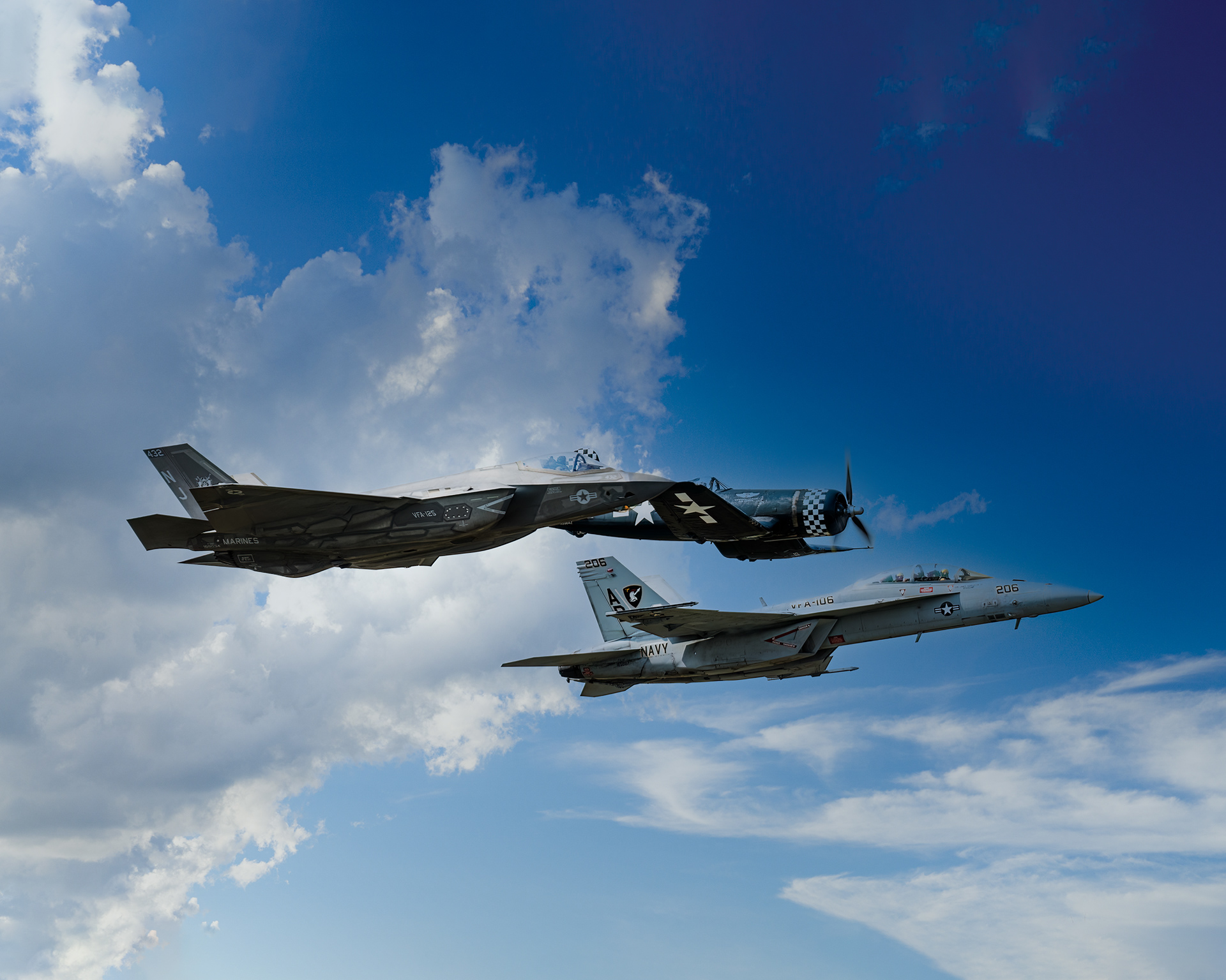 Navy Heritage Flight O2022-54