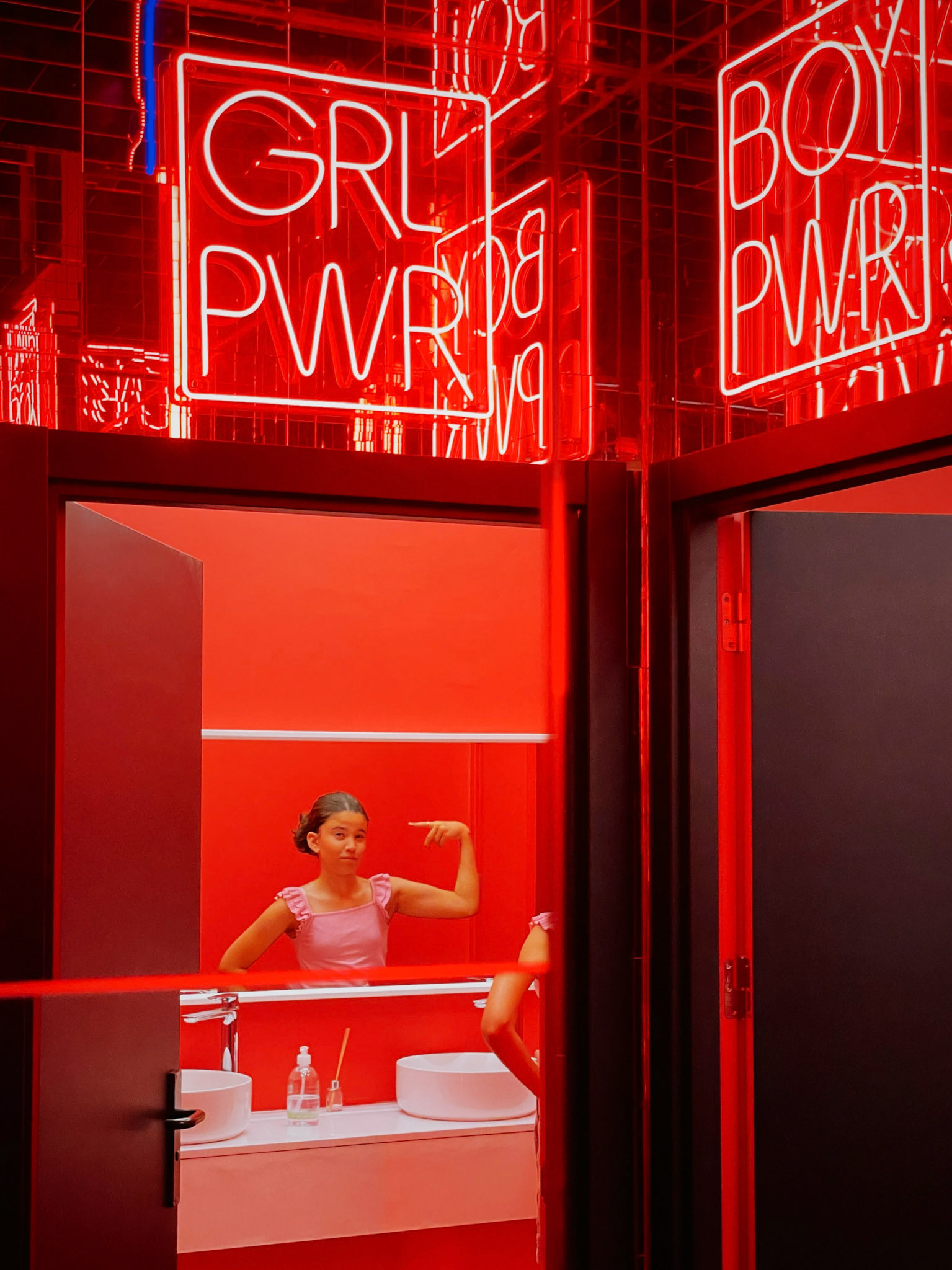 Created with RNI Films app. Profile 'Kodak E 200'