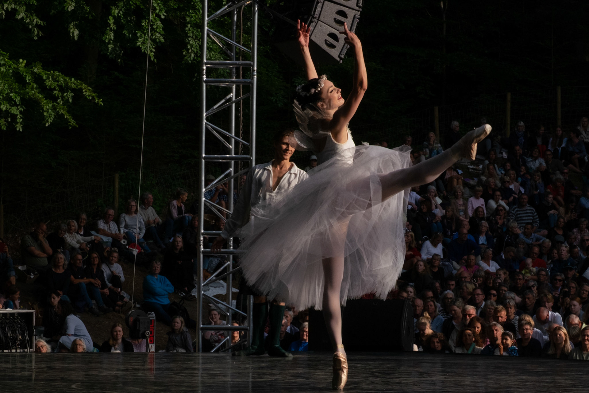 Kgl. ballet ”Sommerballet” -  photo by Tonny Pomikl