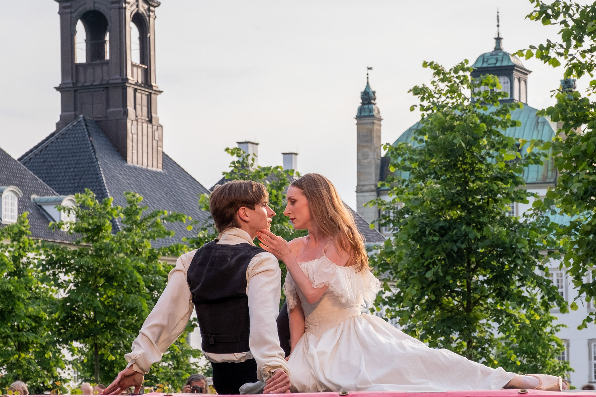 Live at Fredensborg slot Kgl.Ballet ”sommerballet”  photograped by Tonny Pomiklo