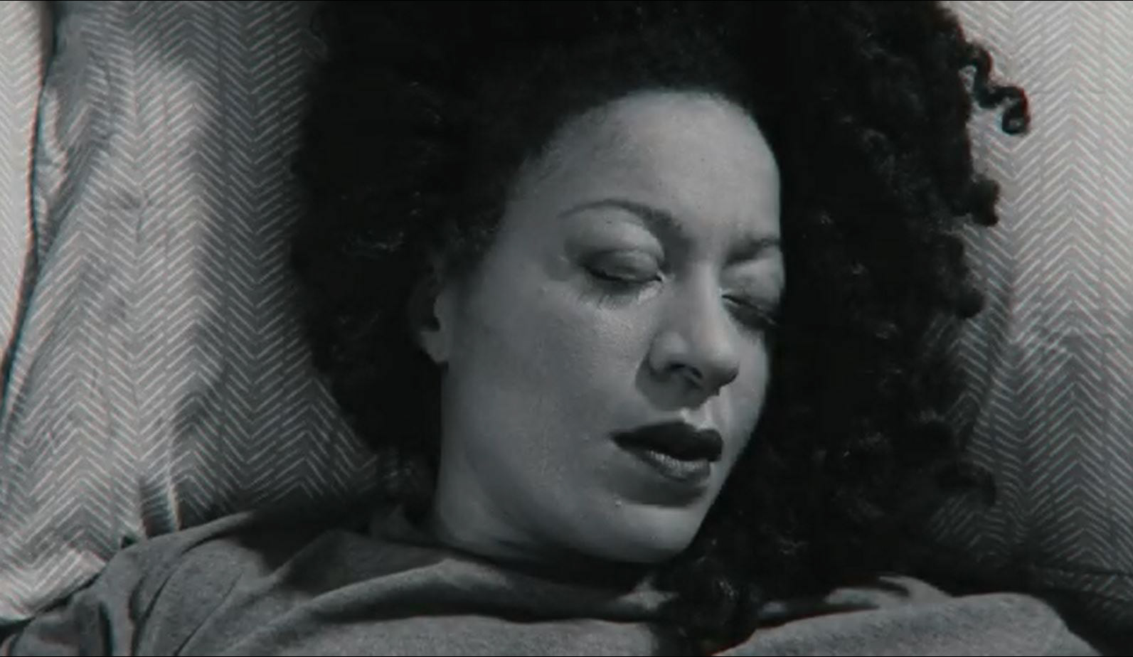 Bed makeup and application