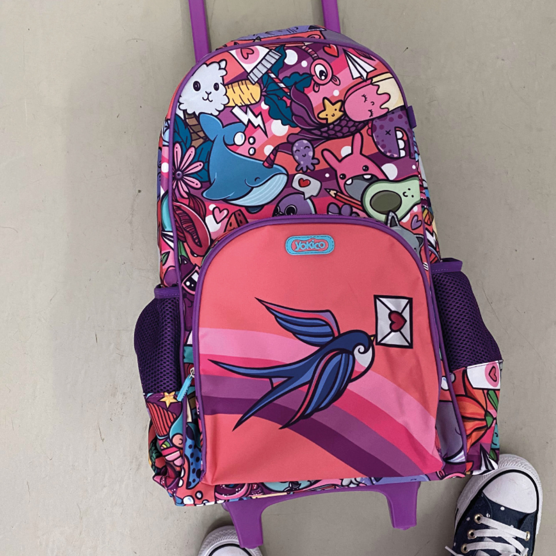 Girl Roller Bag