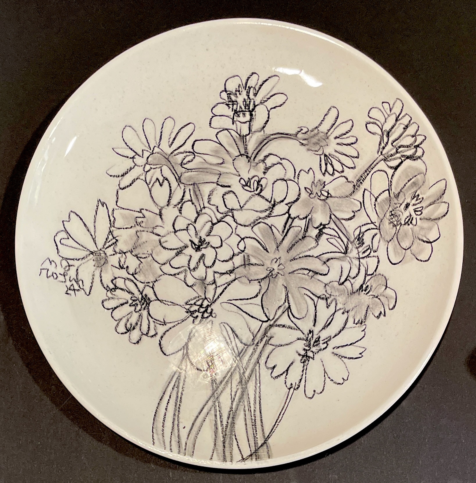 D1 / Zinnias. 10" plate. $120