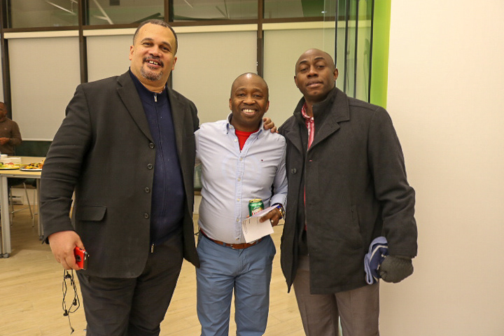 Patrick Auguste, Ngoy Body et Levit Koloko de la Coalition des Noirs de l’Ontario CNFO. Le CNFO est un organisme porte-parole qui entend défendre et promouvoir la cause commune des Noirs et Afro-Descendants Francophones de toutes les générations vivant dans la province de l’Ontario.