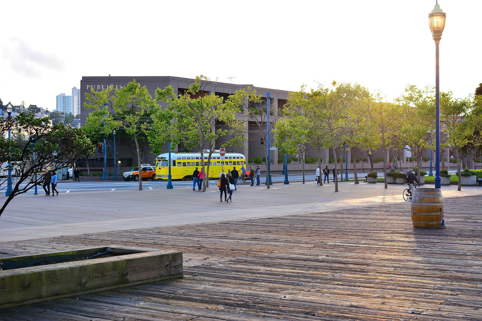 (c) Dima Chumak chumakd@gmail.com