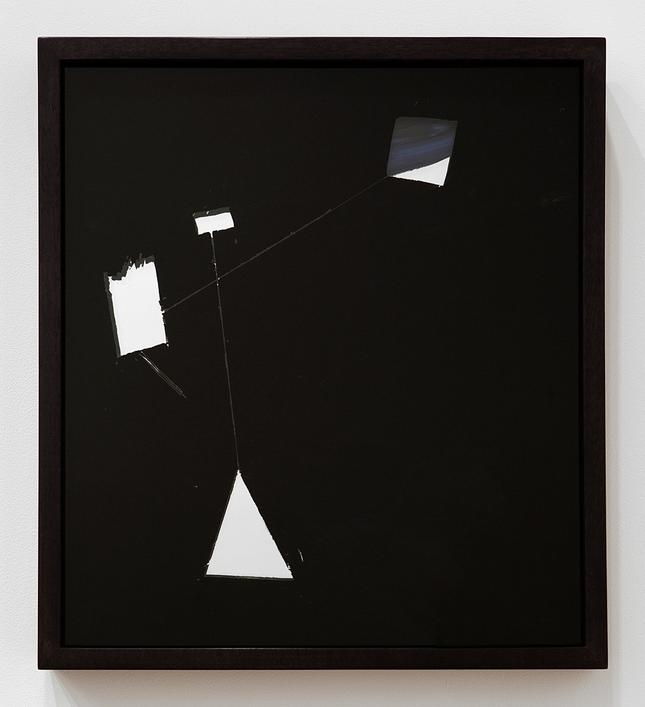 Tactical: Silver, 2013, Maimeri Puro oil paint on tempered glass, mirror, framed, 52.50 x 47.50 x 6.00 cm (photo credit: Jessica Maurer)