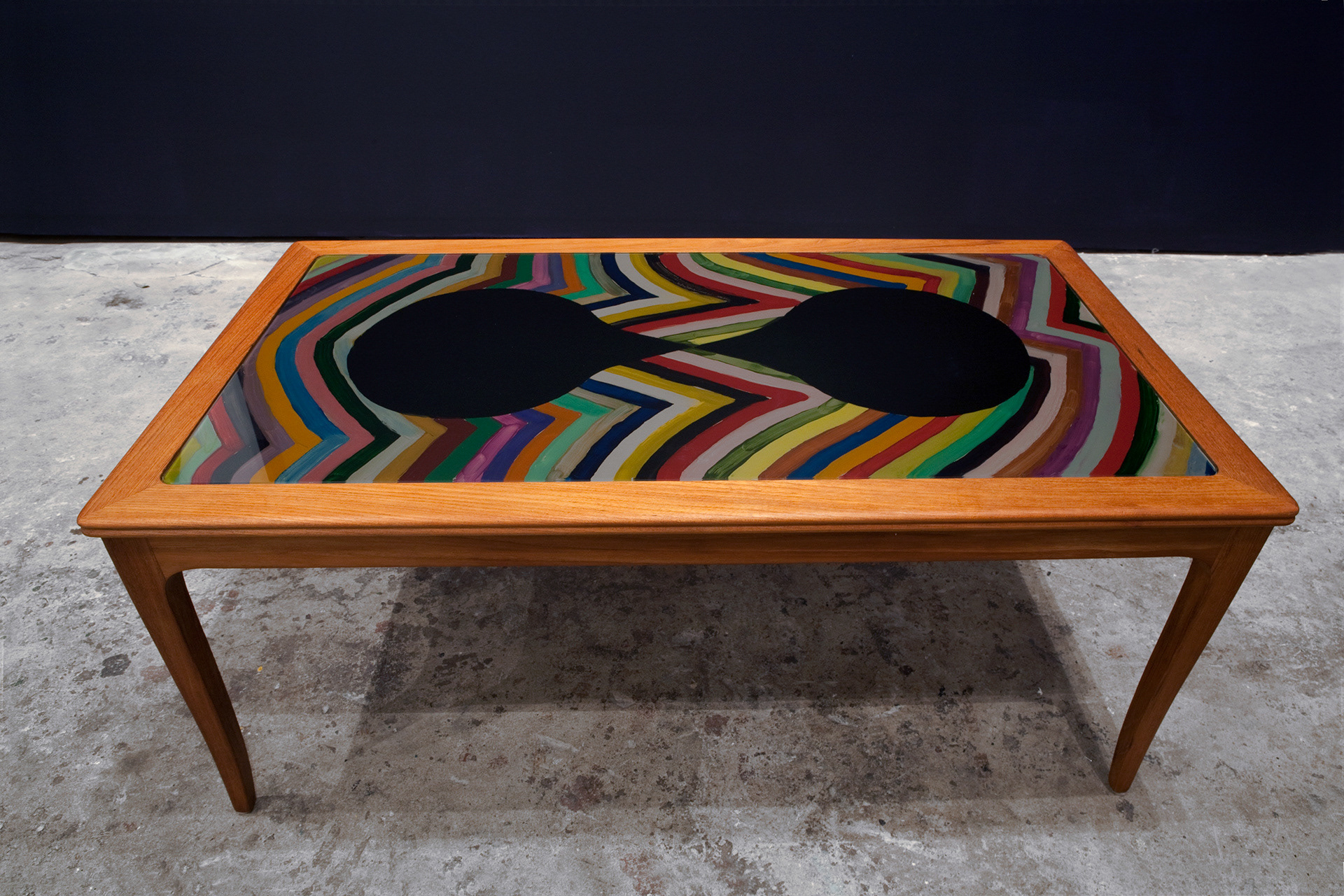One and Three Narcissi: part 2, 2013, oil on glass, Chiswell solid teak furniture, 45.00 x 110.00 x 60.00 cm (photo credit: Jessica Maurer)