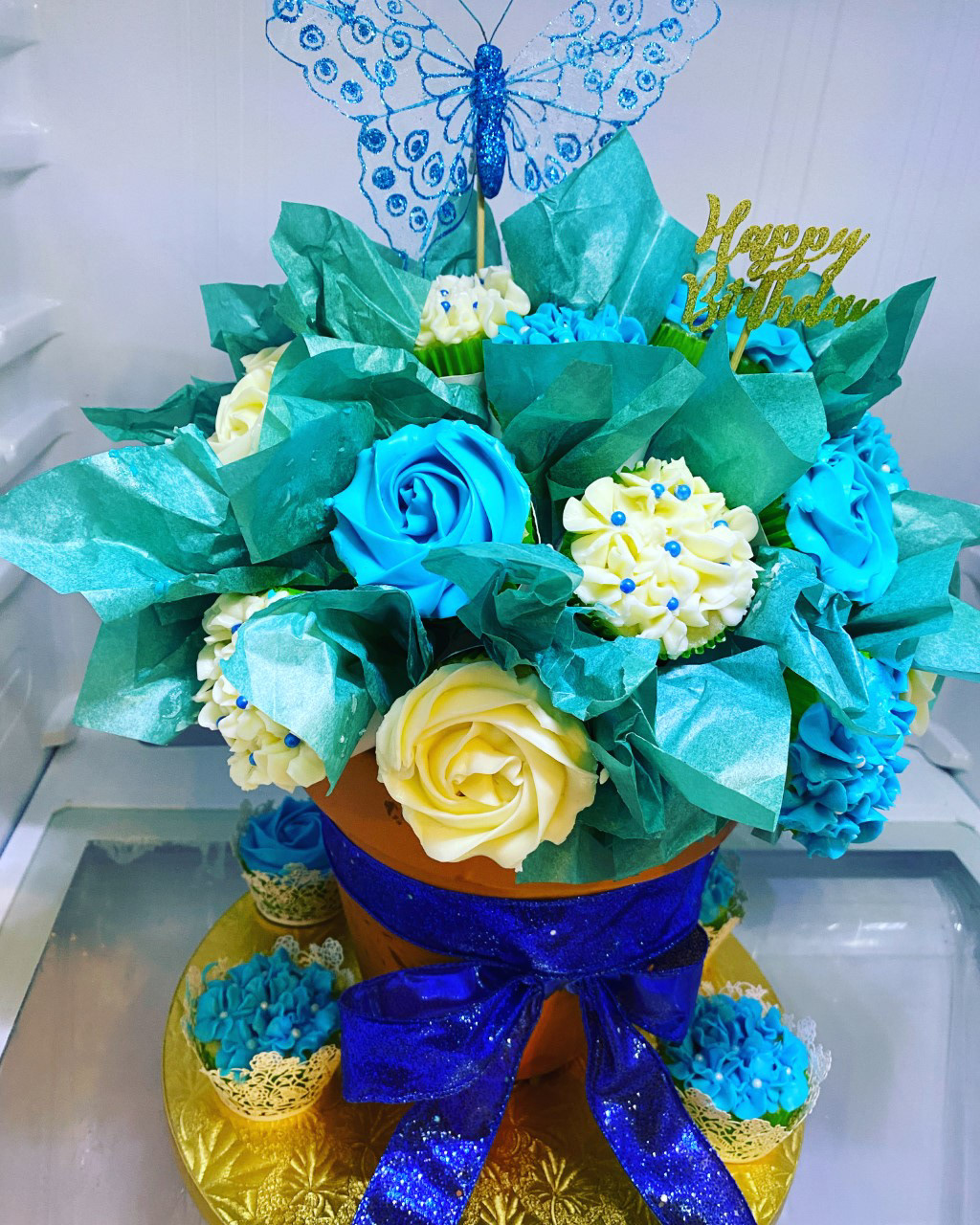 Vanilla Cupcake Bouquet