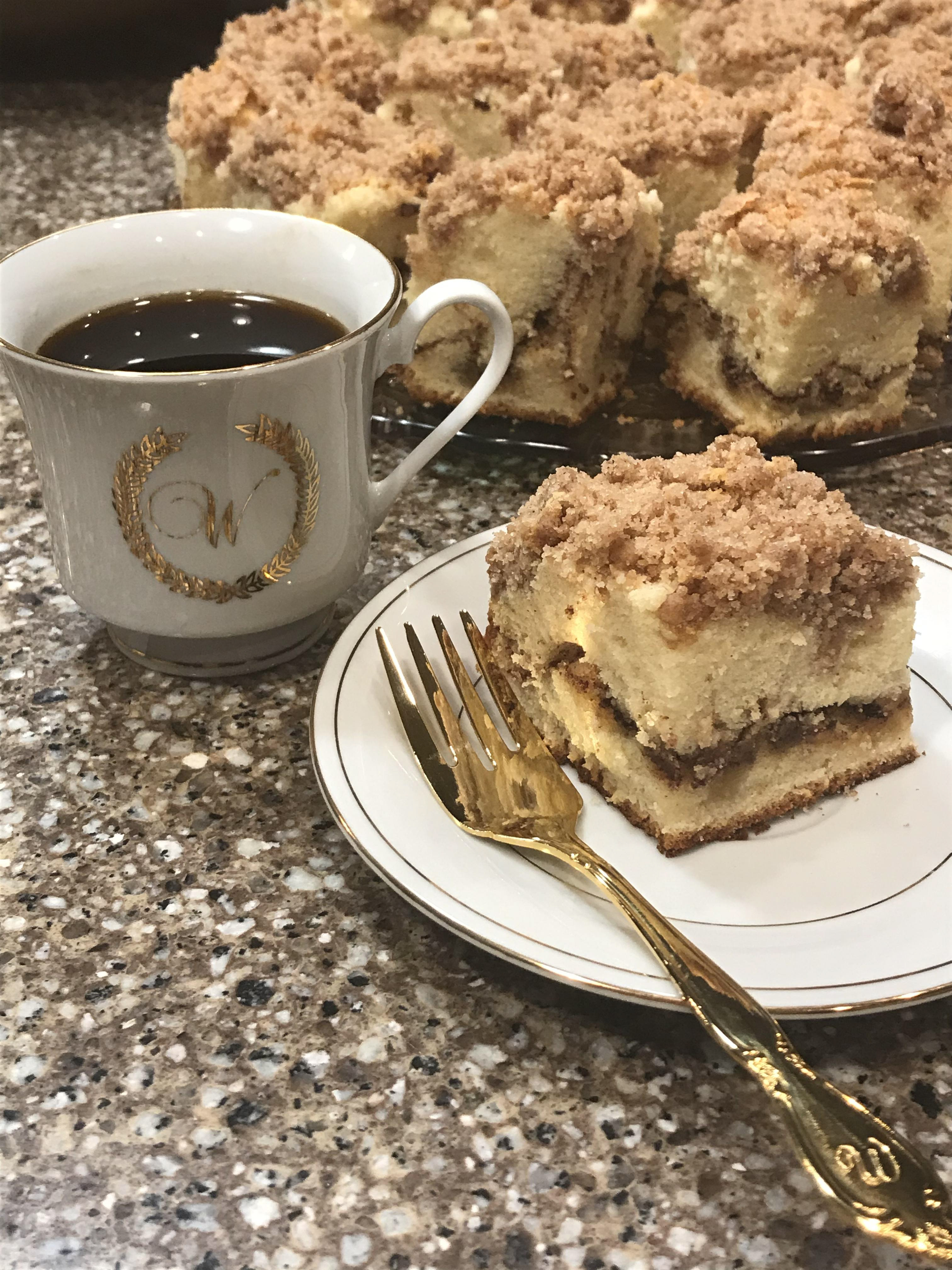 Cinnamon Streusel Coffeecake