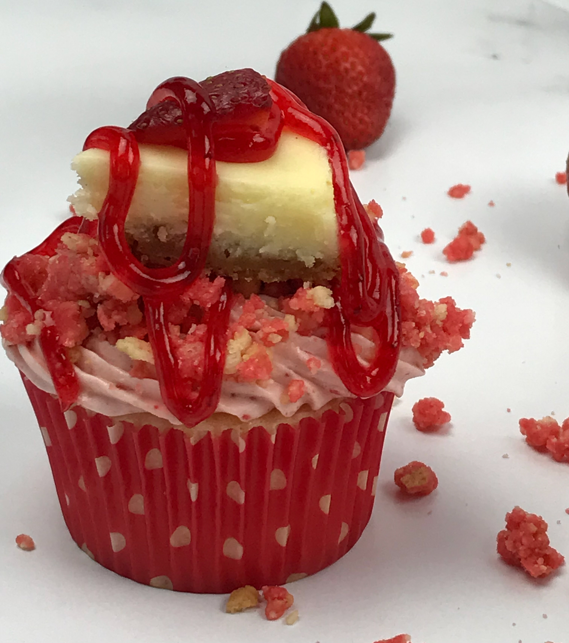 Strawberry Crunch Cupcakes