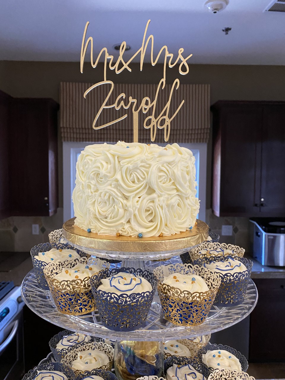 Wedding Cake Cupcake Tier