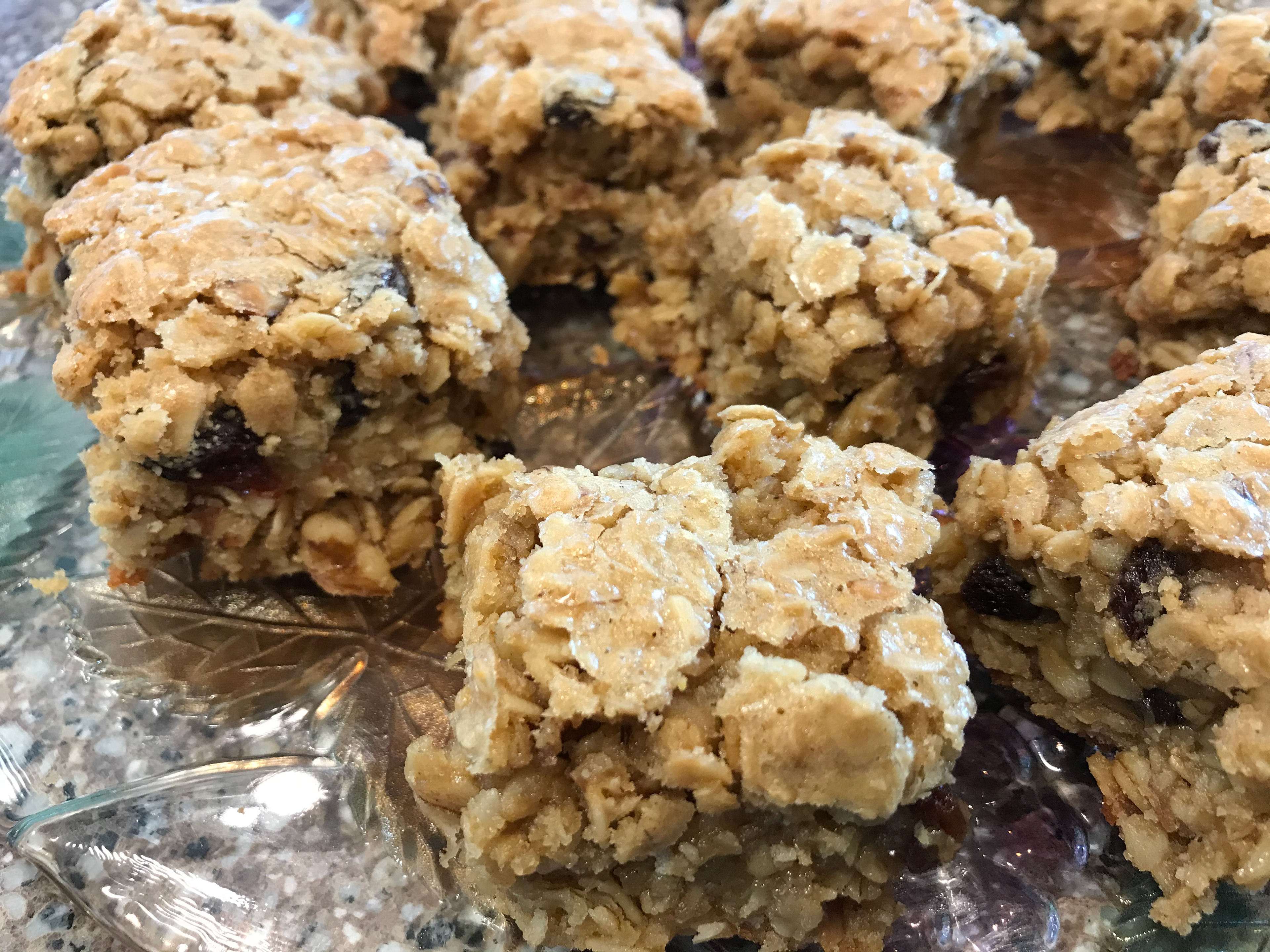 Oatmeal Raisin Bars w/Walnuts