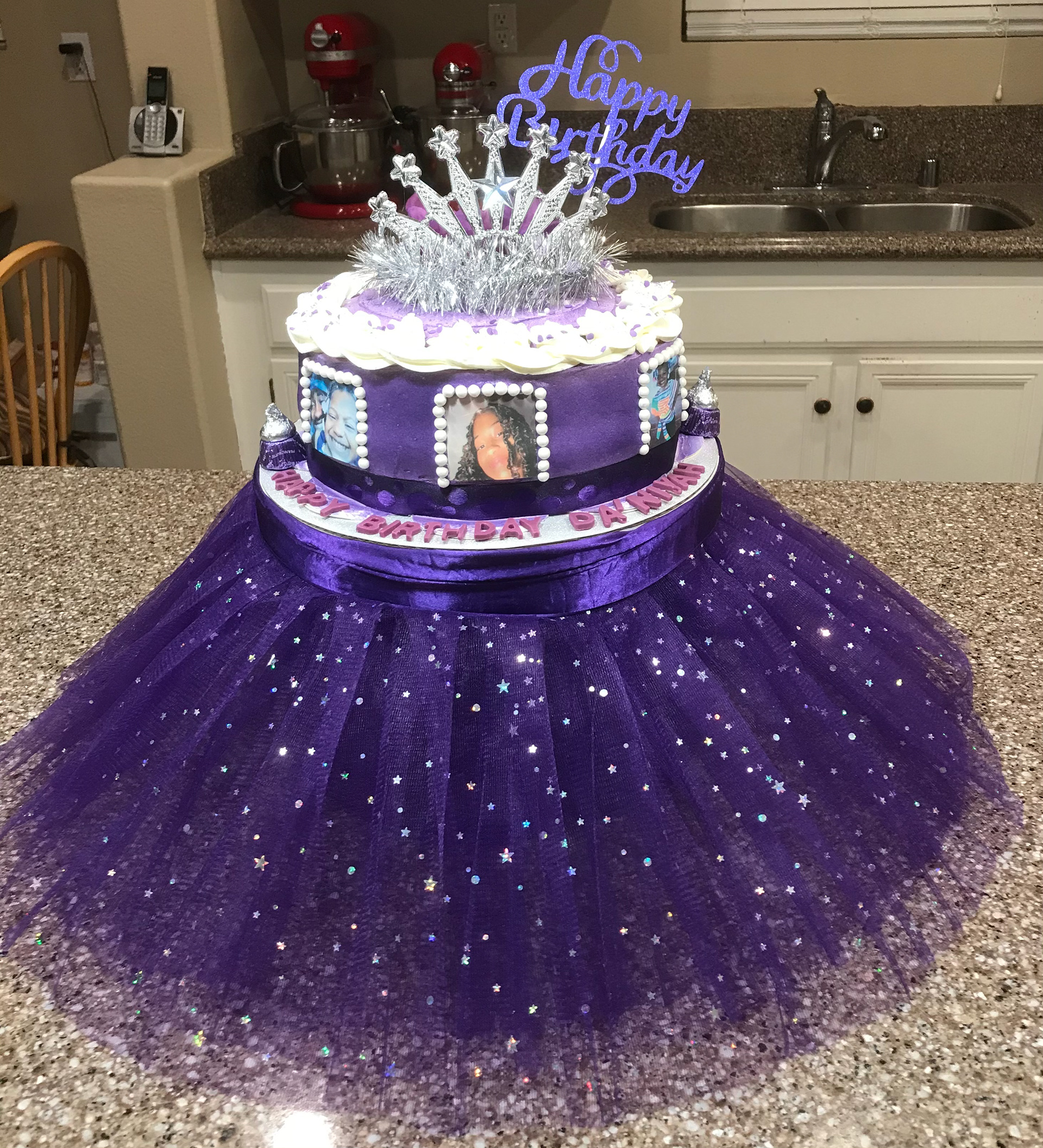 Vanilla Dream w/Strawberry Filling