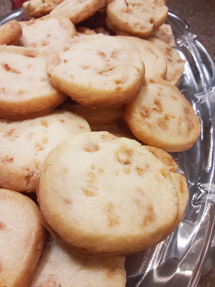 Toffee Pecan Shortbread