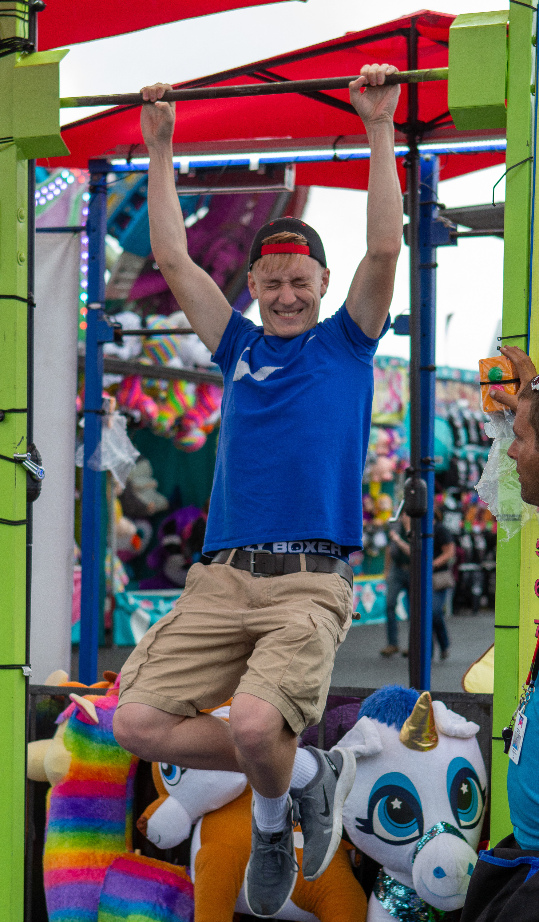 Ryan Miler, struggling to hang on, falls with just 47 seconds to go for a win on the Midway of the New York State Fair on September 2, 2019 in Syracuse, N.Y.