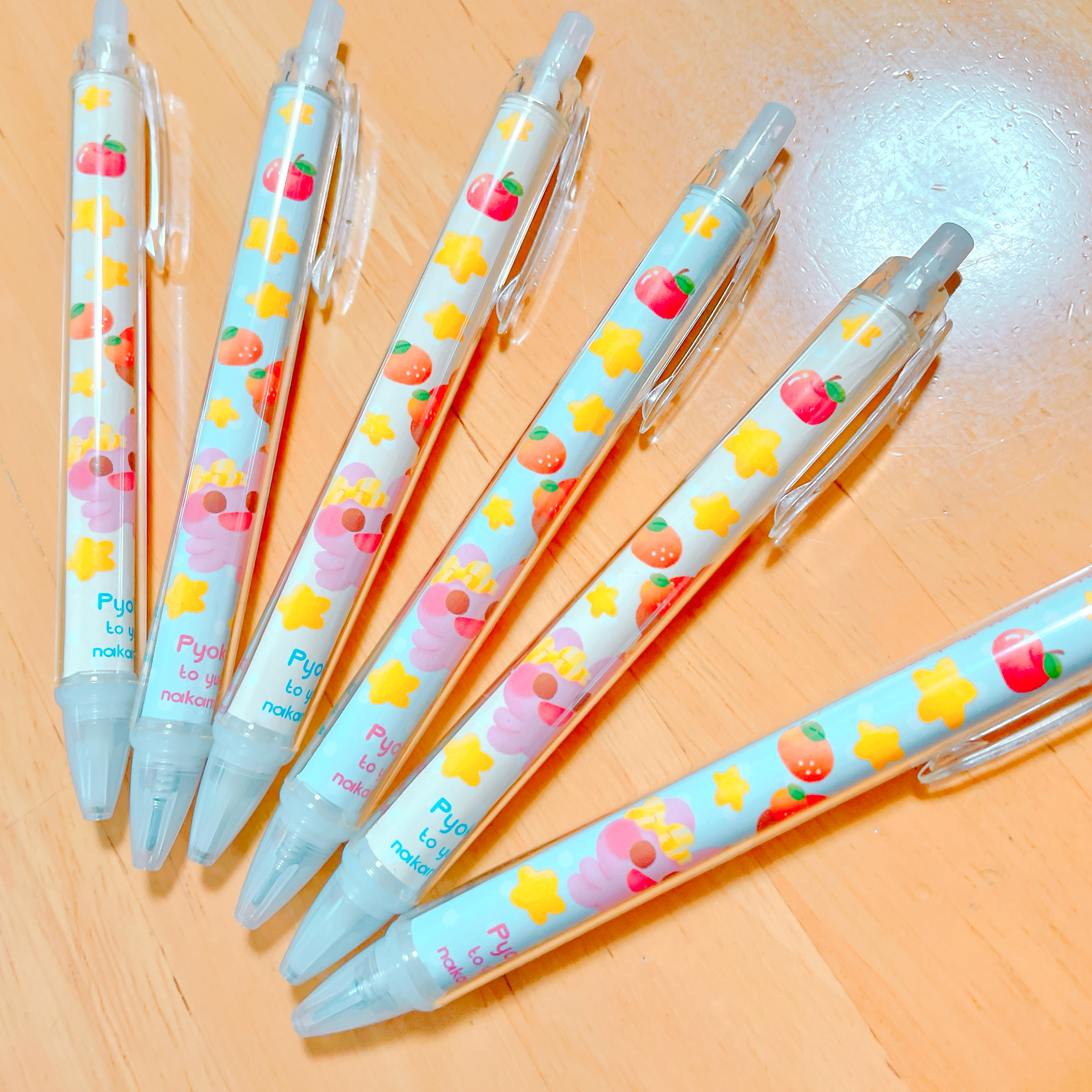 シャープペンとボールペン