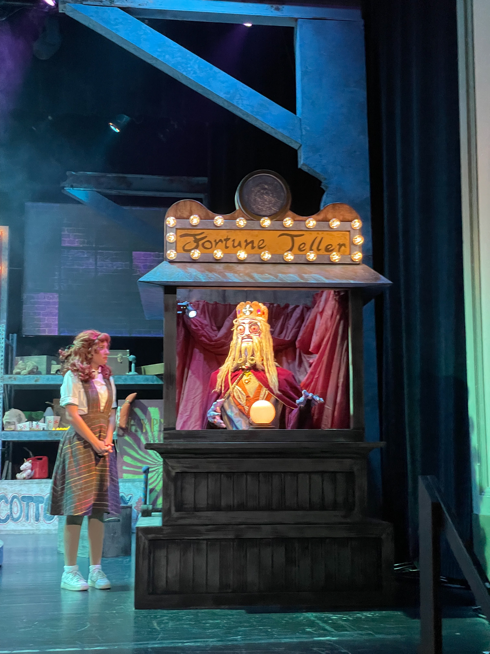 THE KARNAK BOOTH