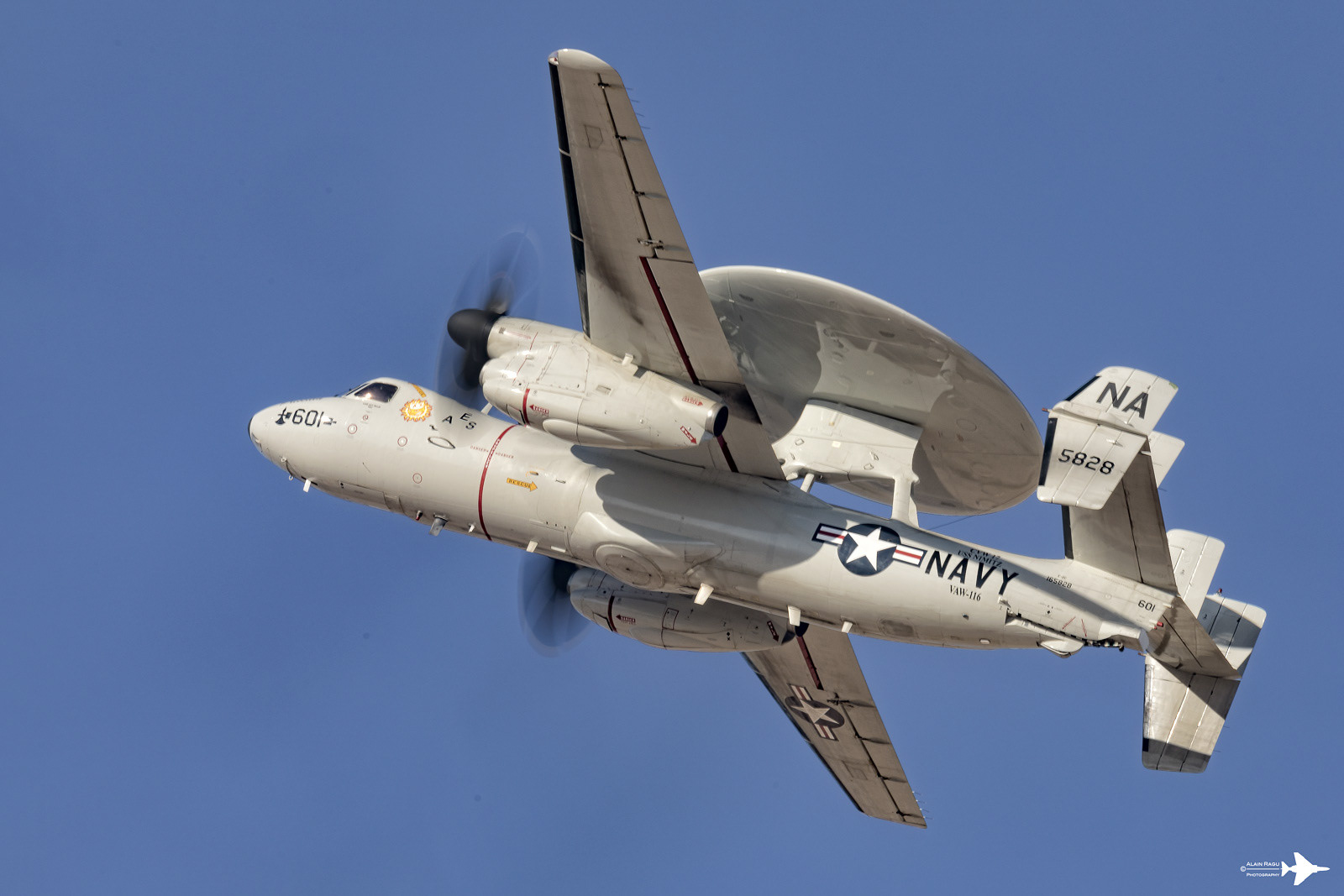 Grumman E-2C Hawkeye - US Navy - VAW-116 "Sun Kings"