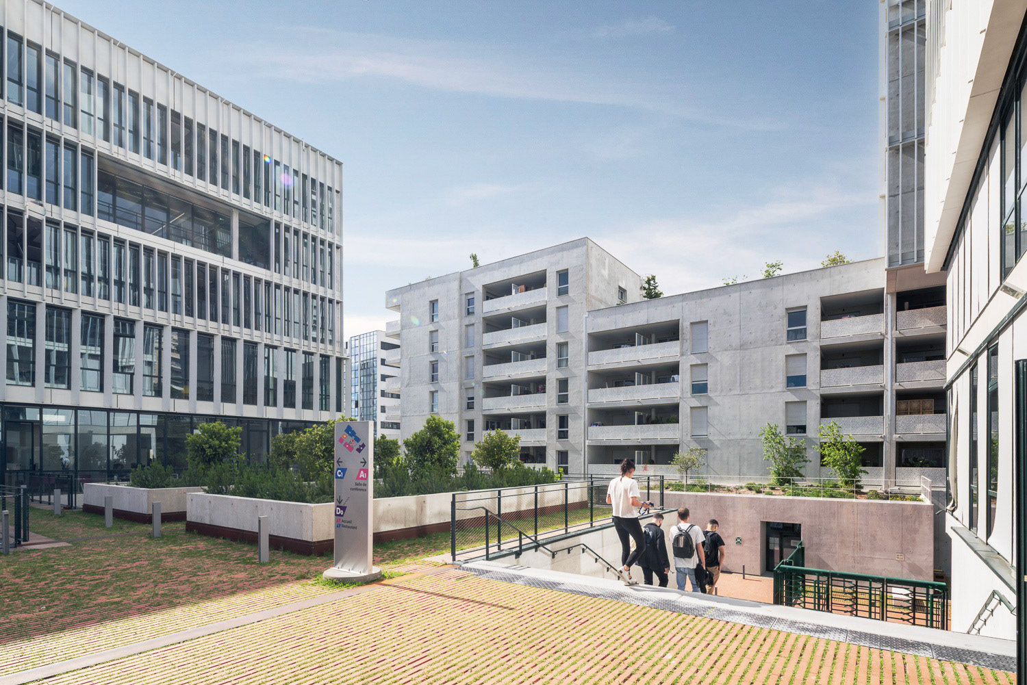 ABC Architectes + Corinne Vezzoni &amp; Associés • Campus Sud des Métiers, Nice