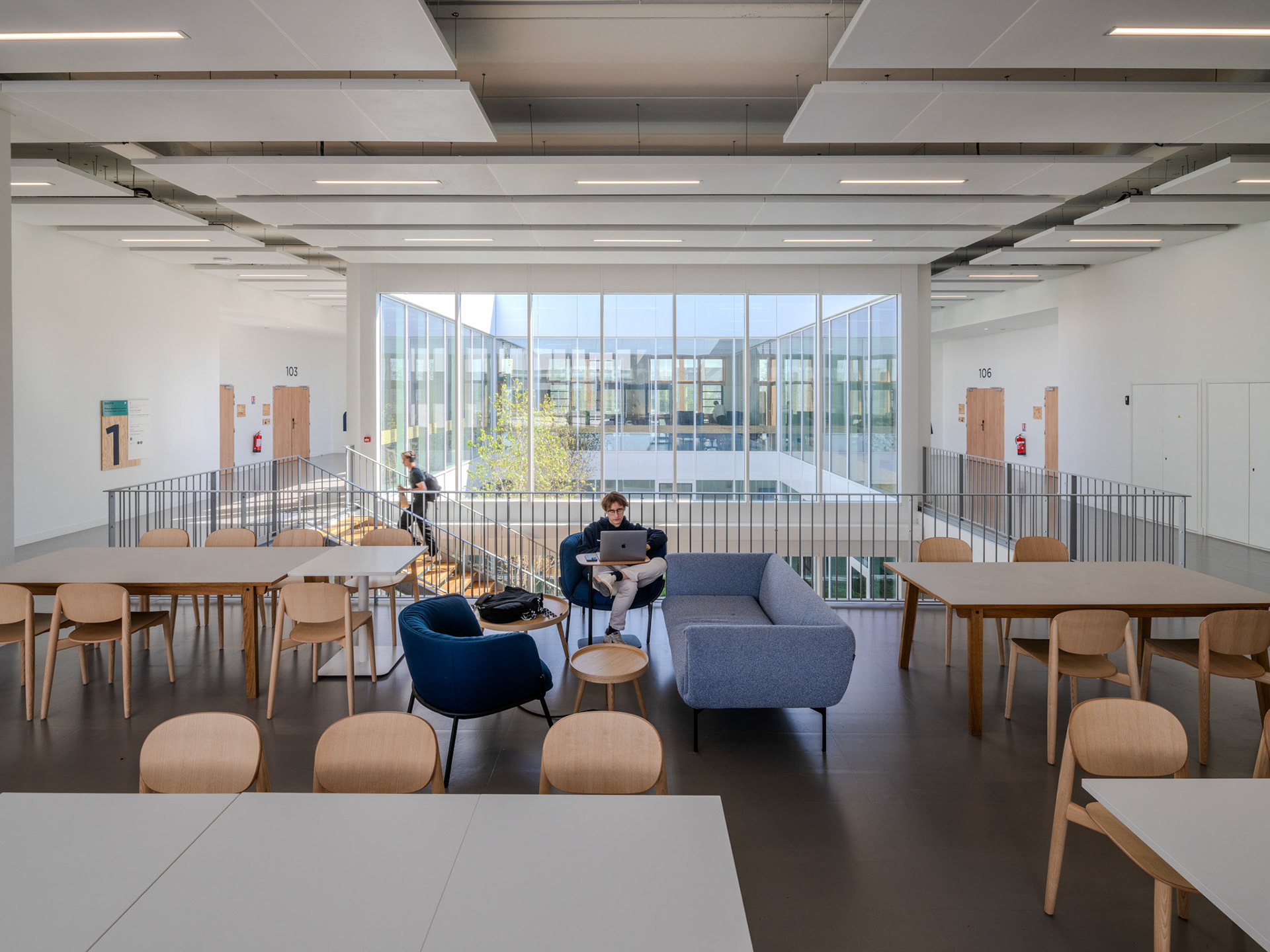 architecturestudio • Campus de l'Essec, Cergy-Pontoise