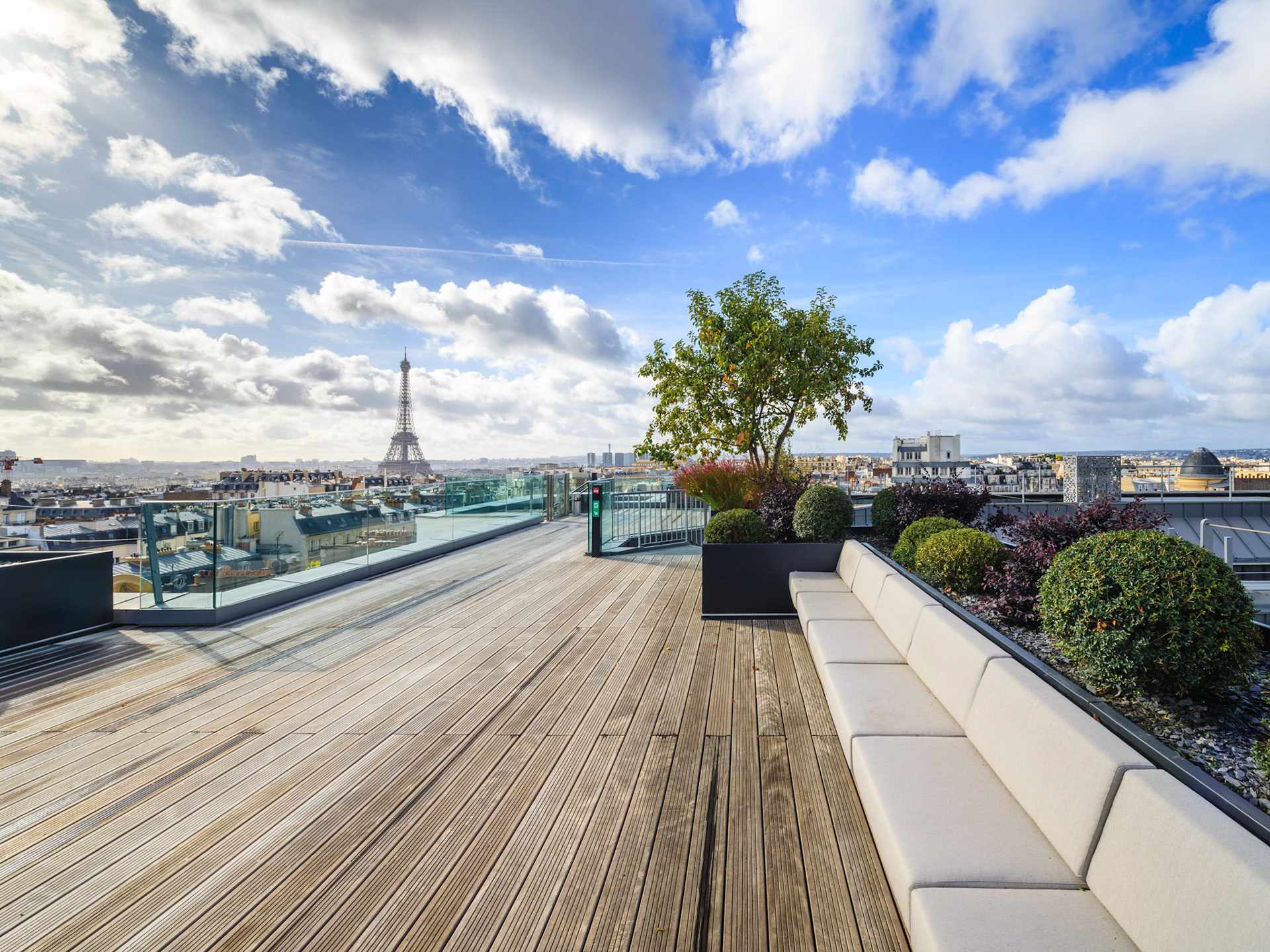 architecturestudio • HSBC France Headquarters, 38 Avenue Kléber, Paris