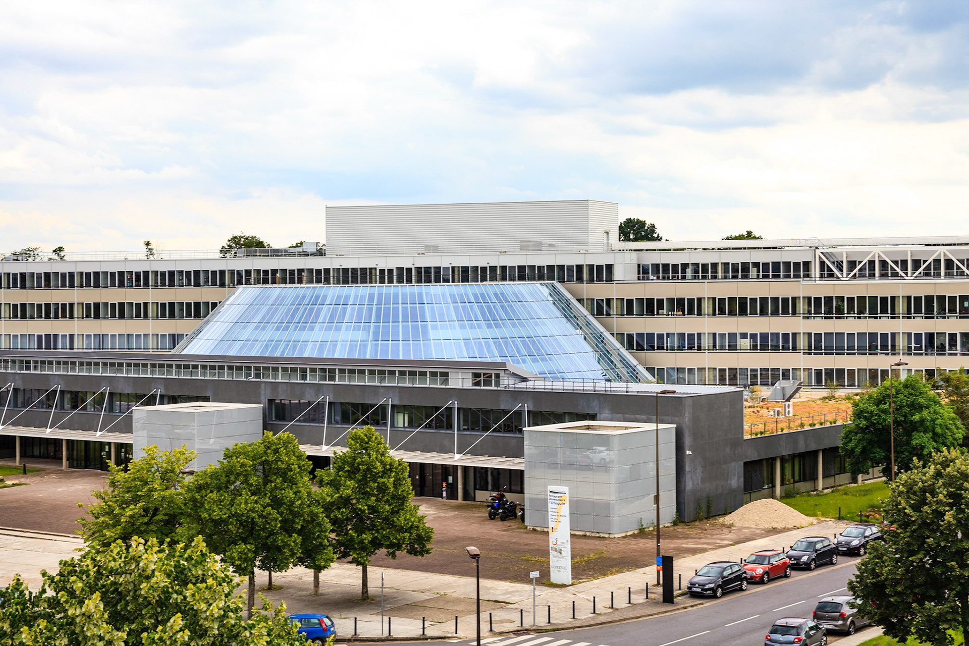 AS. Architecture-Studio • Réhabilitation du bâtiment Copernic de l'université Paris-Est, Marne-la-Vallée, France