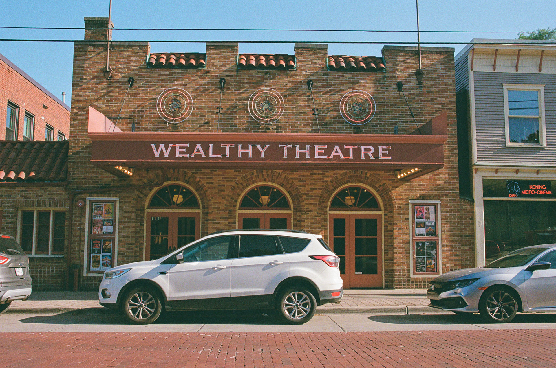 R0003-S12