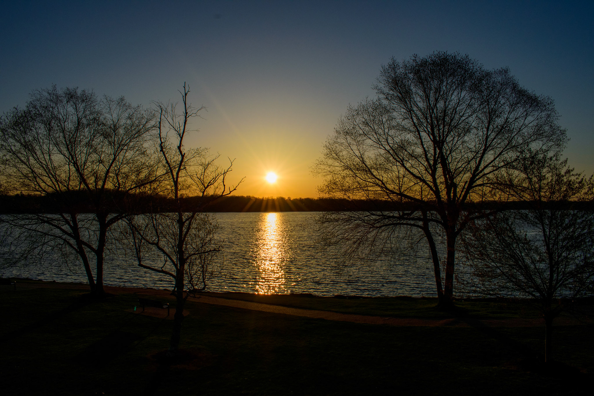 Reed's Lake at Sunrise (0061)