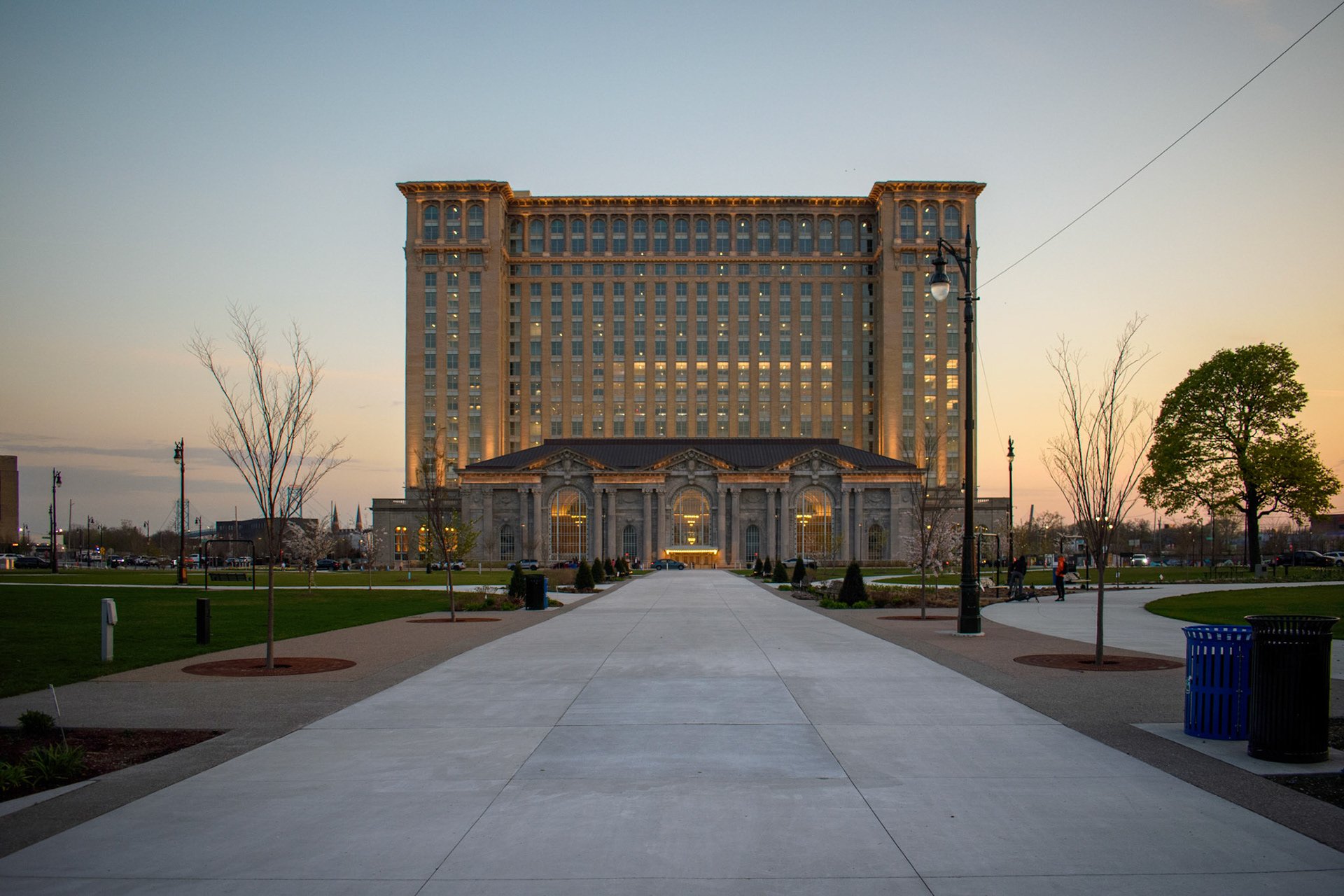 Michigan Central Station (0586)